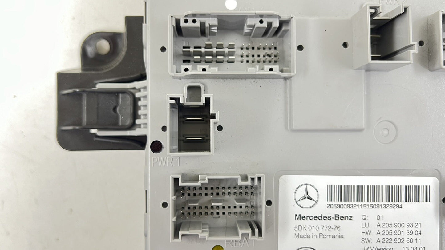 15-18 MERCEDES-BENZ C63S W205 SAM BCM SIGNAL CONTROL MODULE A 205 900 93 21 OEM