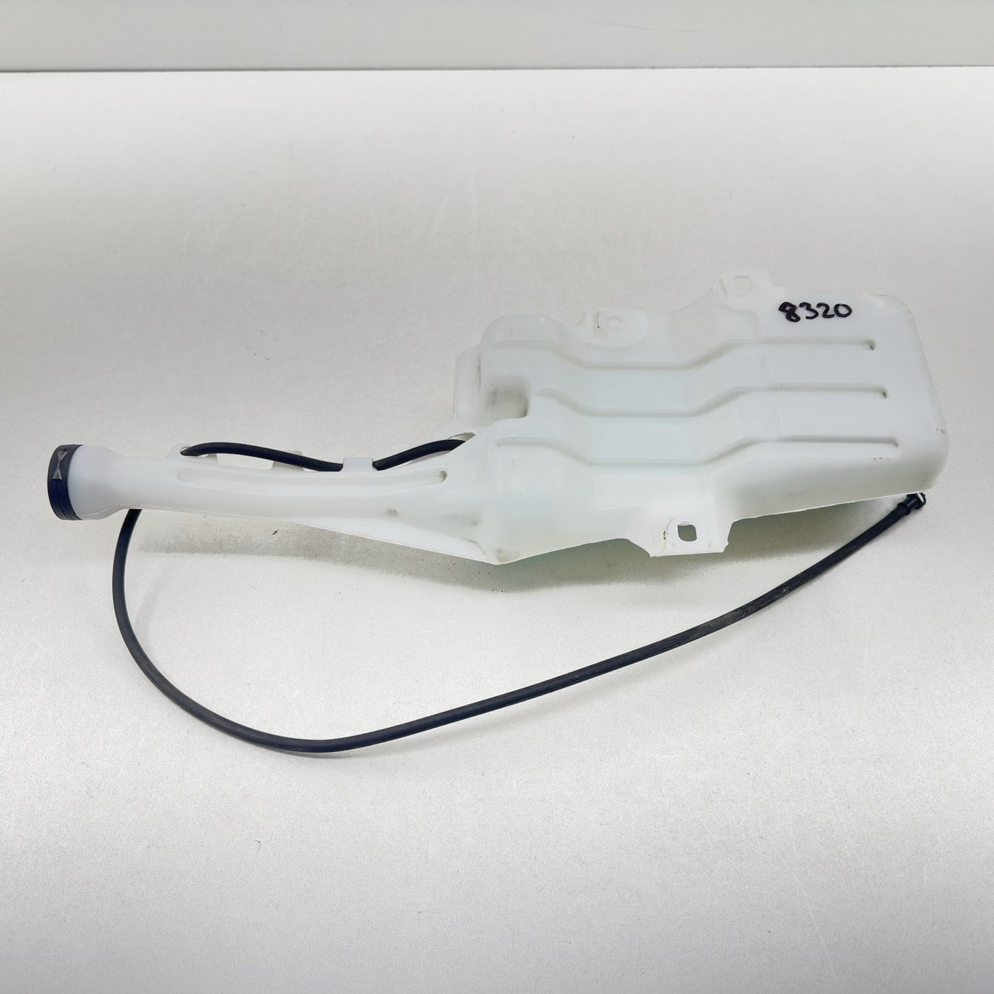 12-15 CHEVROLET CAMARO ZL1 WINDSHIELD WASHER BOTTLE RESERVOIR TANK WITH PUMP OEM
