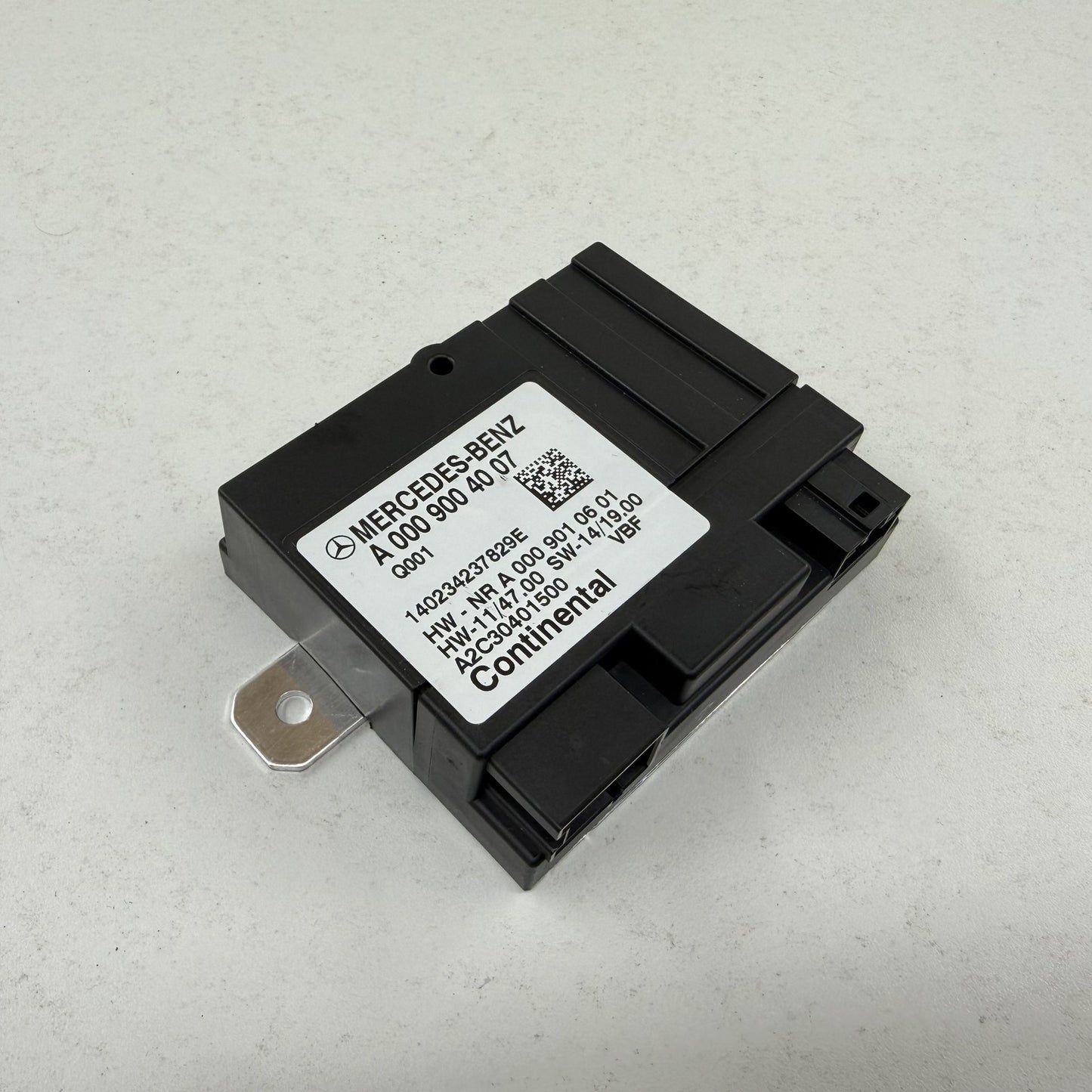 2014-2017 Mercedes-Benz S550 W222 Fuel Pump Control Module 0009004007 OEM