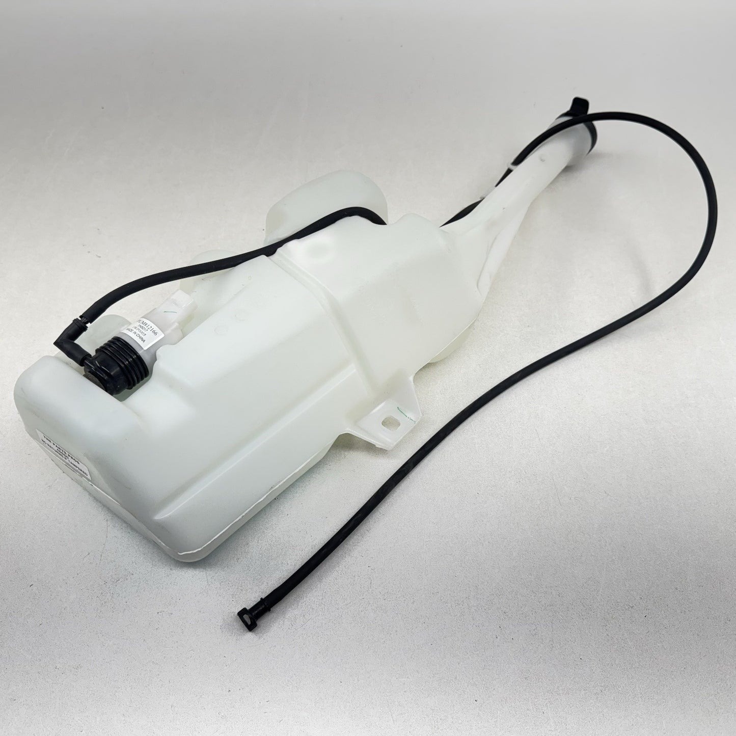 12-15 CHEVROLET CAMARO ZL1 WINDSHIELD WASHER BOTTLE RESERVOIR TANK WITH PUMP OEM