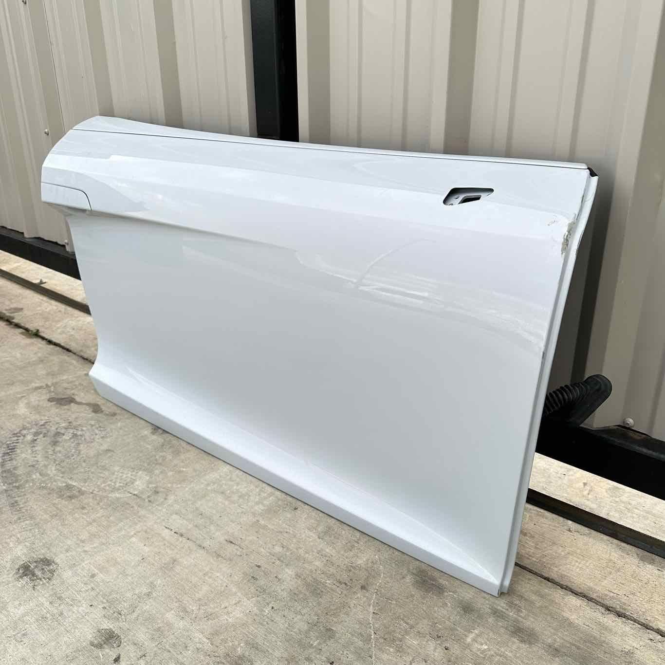 11-15 AUDI R8 SPYDER PASSENGER RIGHT DOOR COMPLETE W/ GLASS WHITE OEM