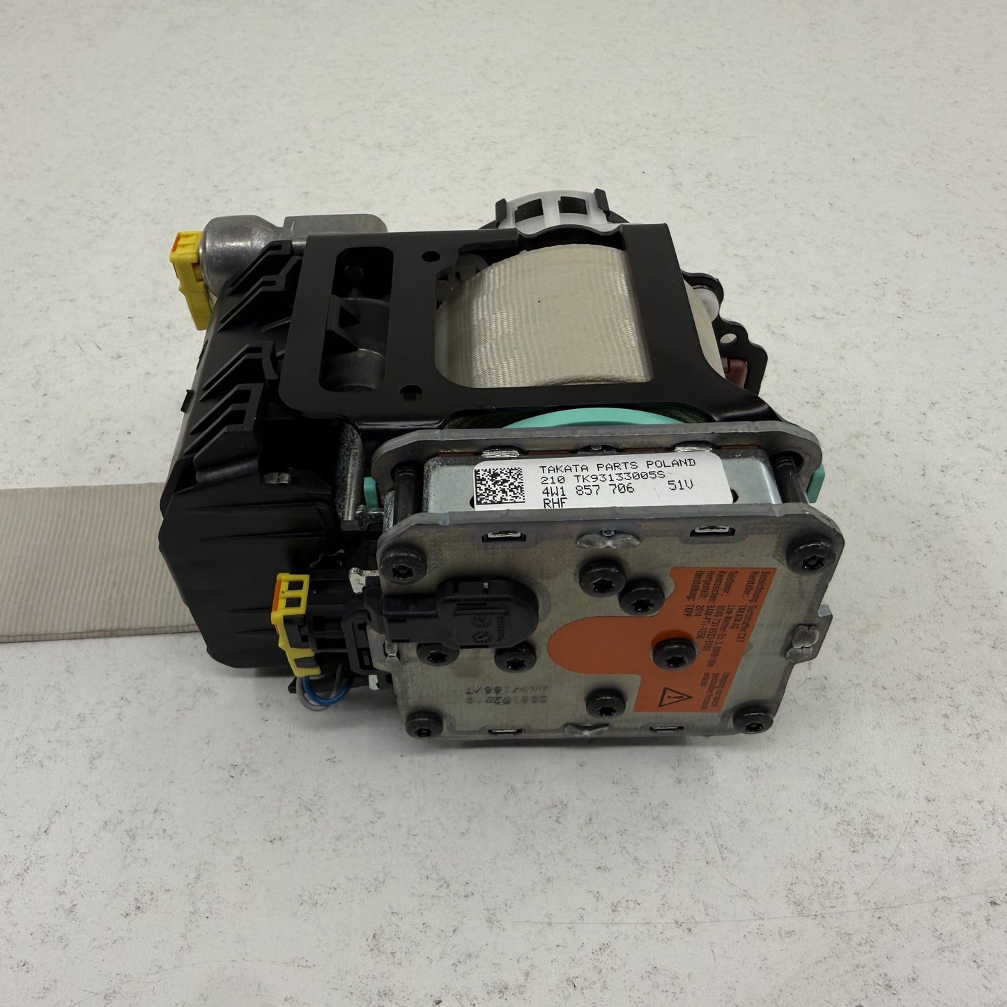 2014-2018 Bentley Flying Spur Right Front Seatbelt Seat Belt Retractor OEM