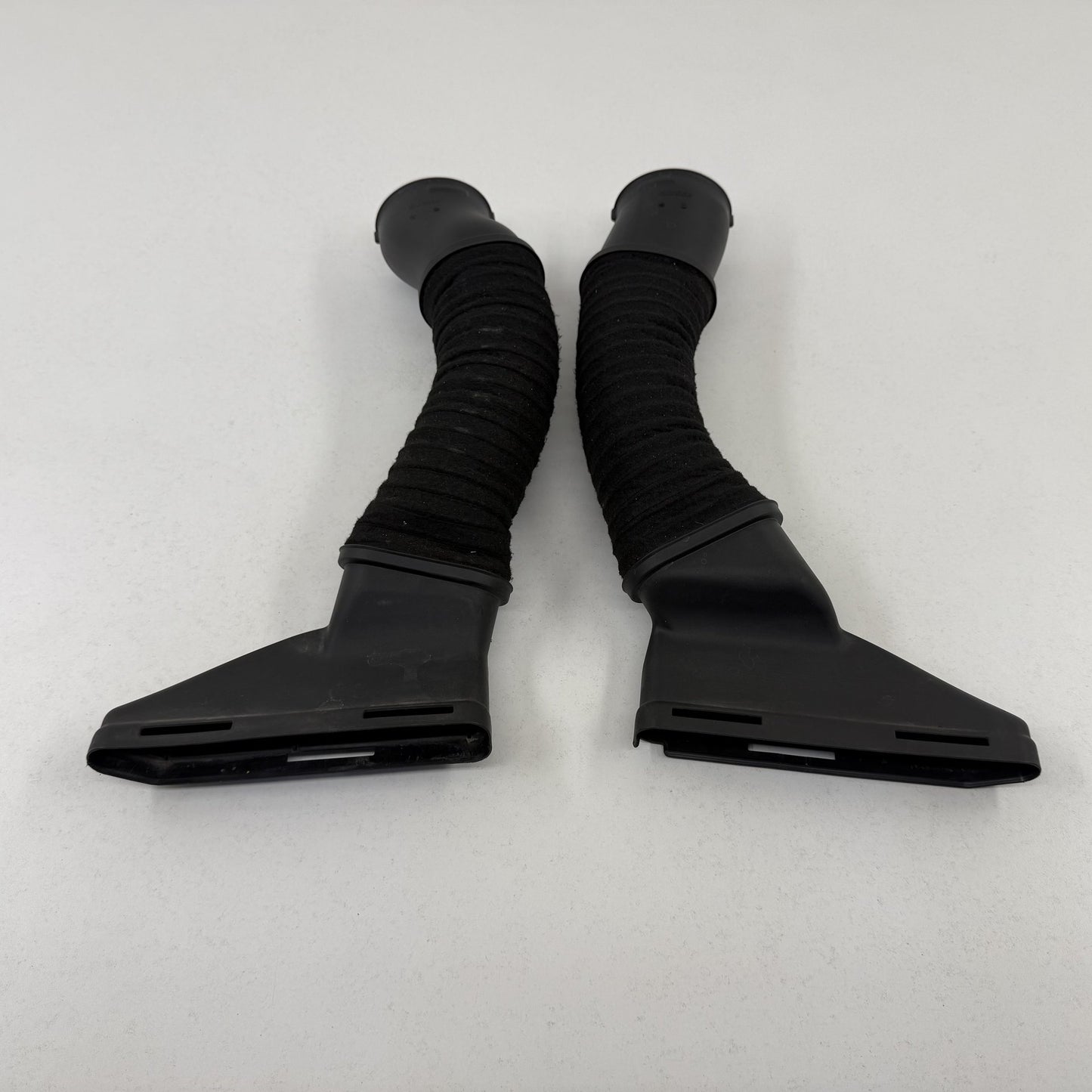 2014-2017 Mercedes-Benz S550 W222 Engine Air Intake Hose Tube Pair OEM