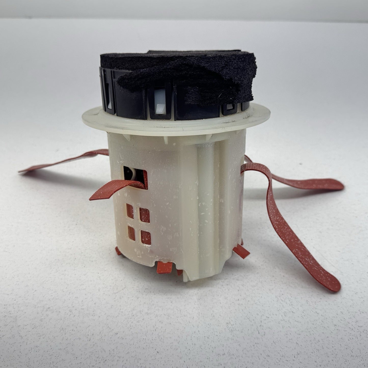 19-24 2500 3500 6.7L Diesel Exhaust Fluid DEF Pump Module Assembly 7660575AA OEM