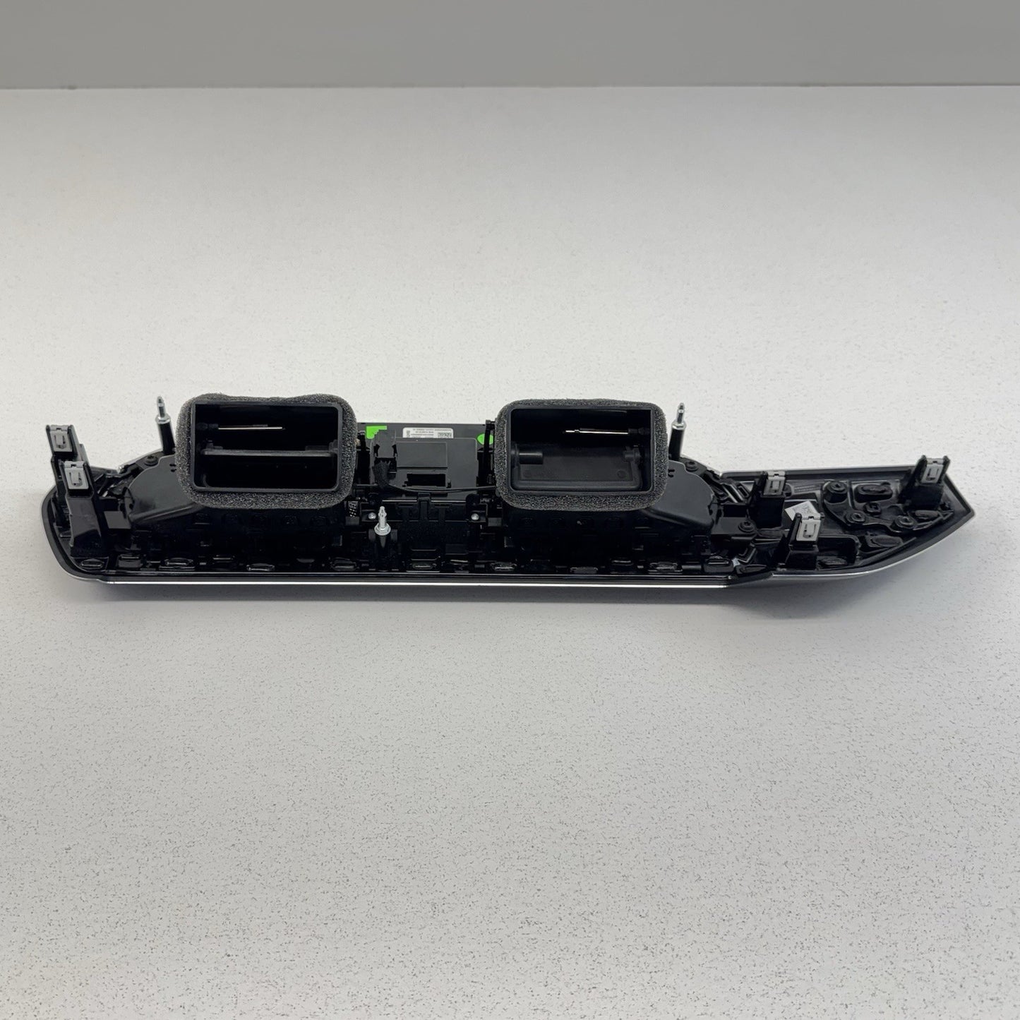 22-24 BMW G01 G02 X3 X4 Center Dash Climate Control Air Vent Switch Panel OEM