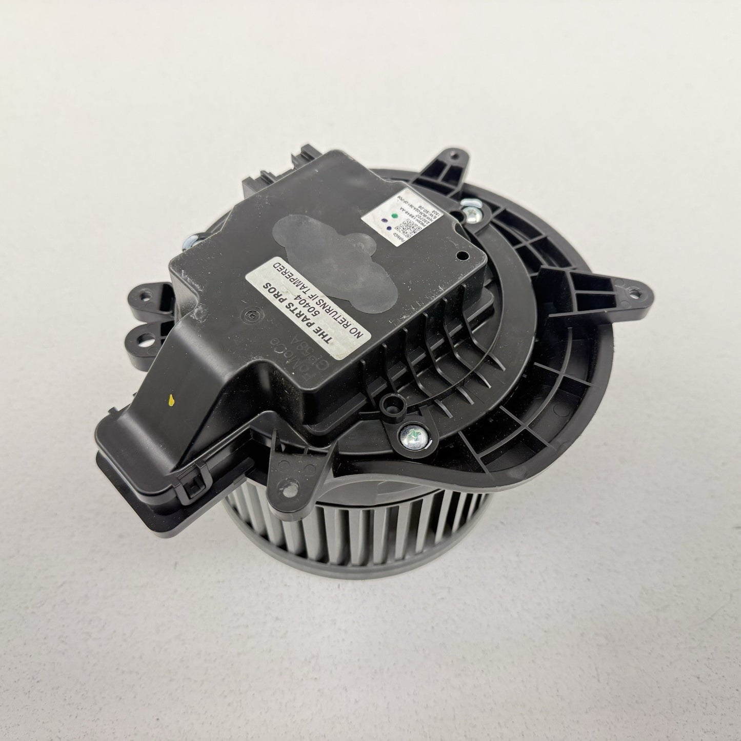 24-26 Ford Mustang HVAC AC Air Temperature Fan Blower Motor PR3H19846AA OEM