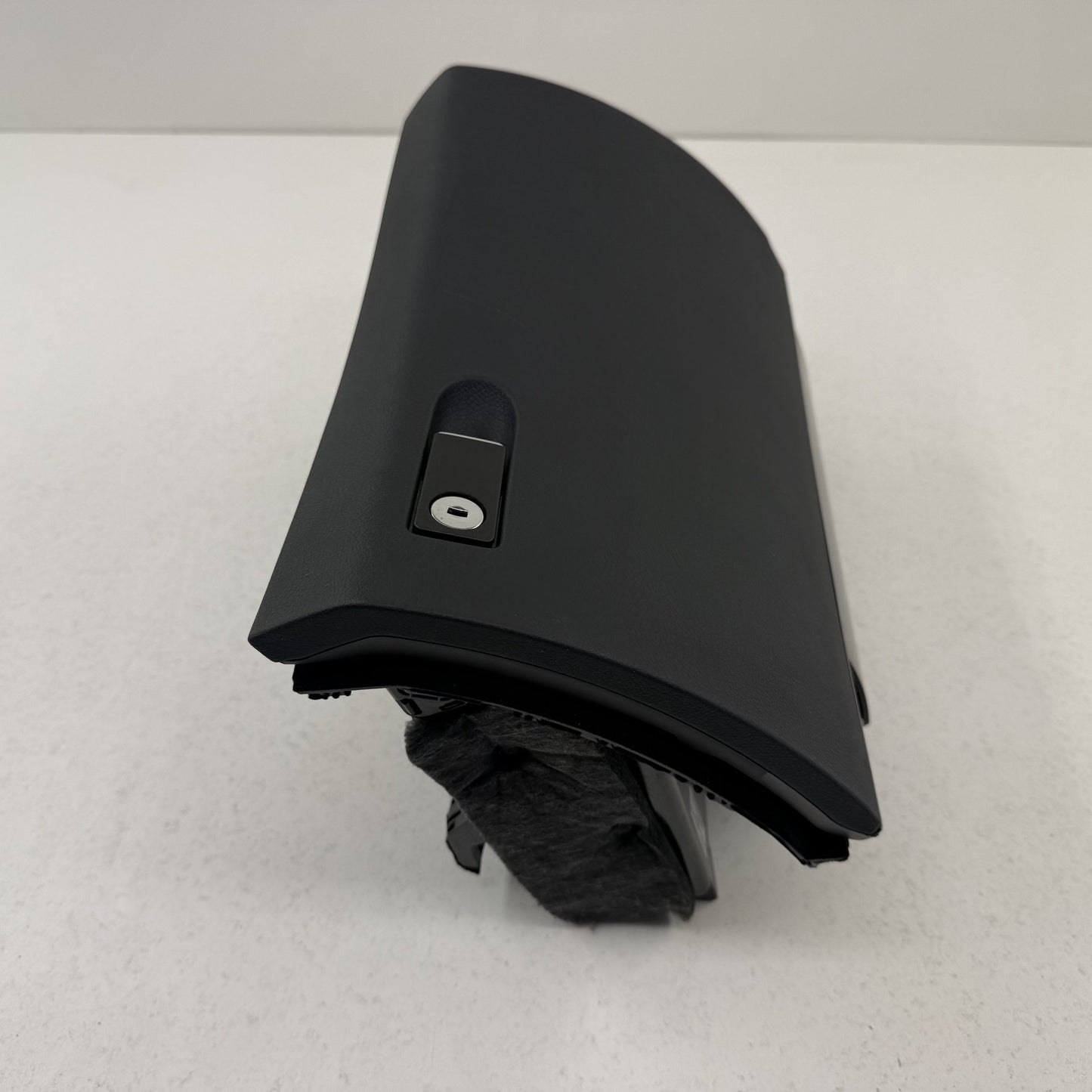 2012-2014 Mercedes C250 W204 Dashboard Glove Box Storage Compartment Black OEM