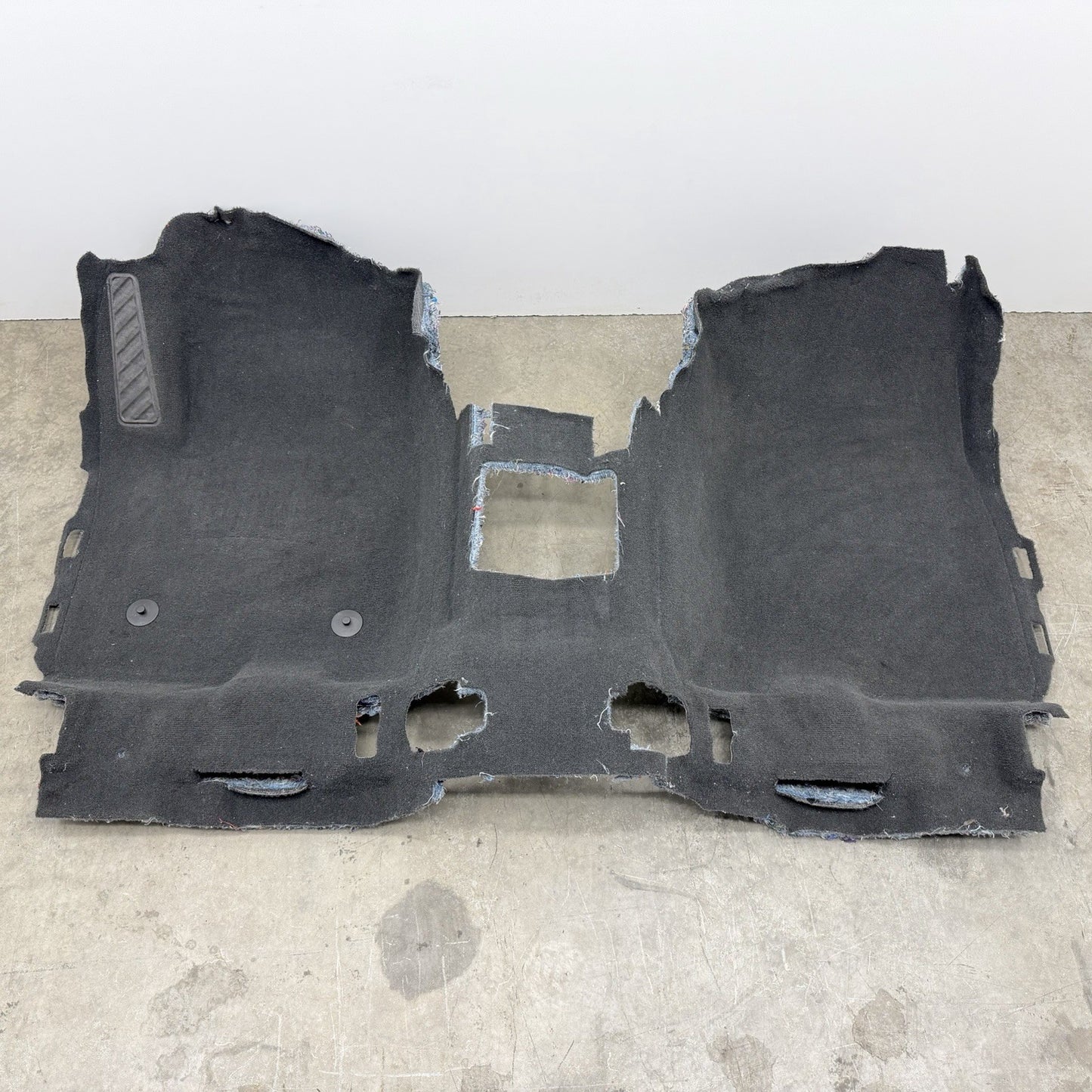 20-25 Silverado 2500 3500 Crew Cab Interior Floor Body Carpet Pair Jet Black OEM