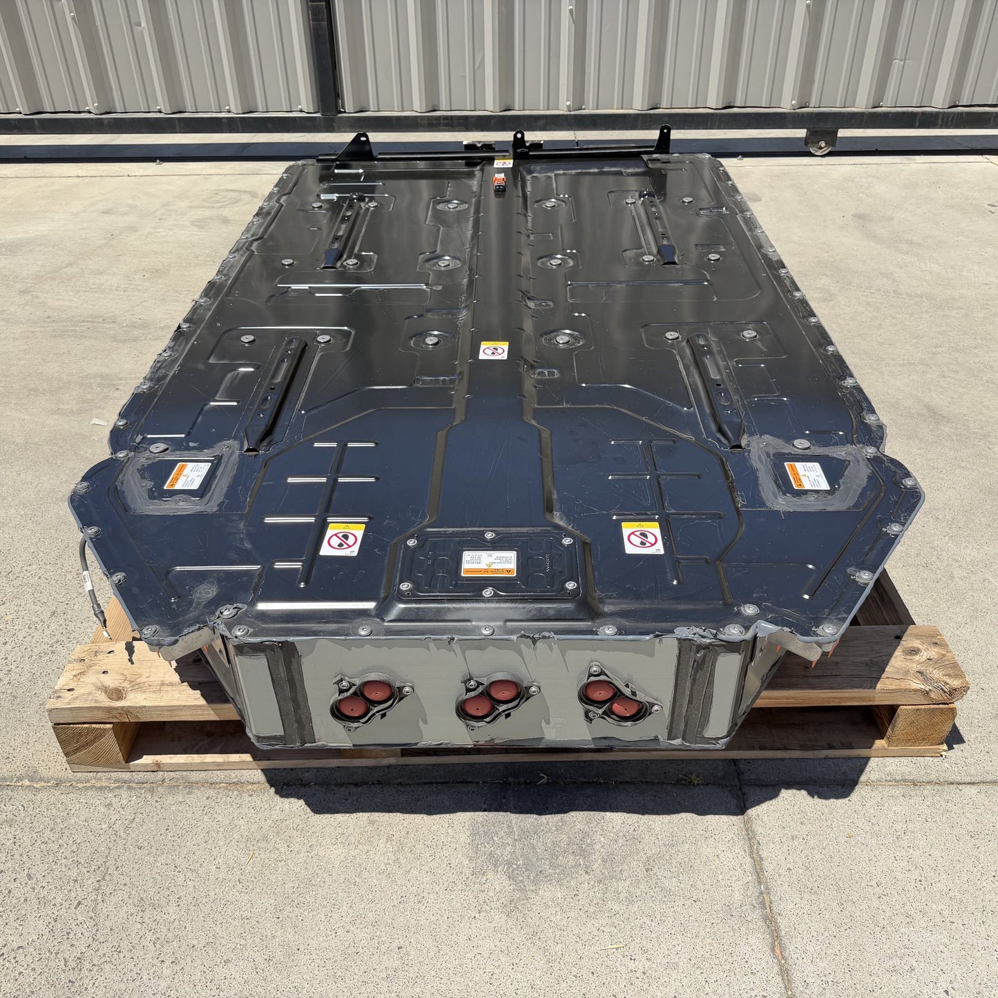 2022-2024 Rivian R1S Quad Motor High Voltage Large Battery Pack 141kWh OEM