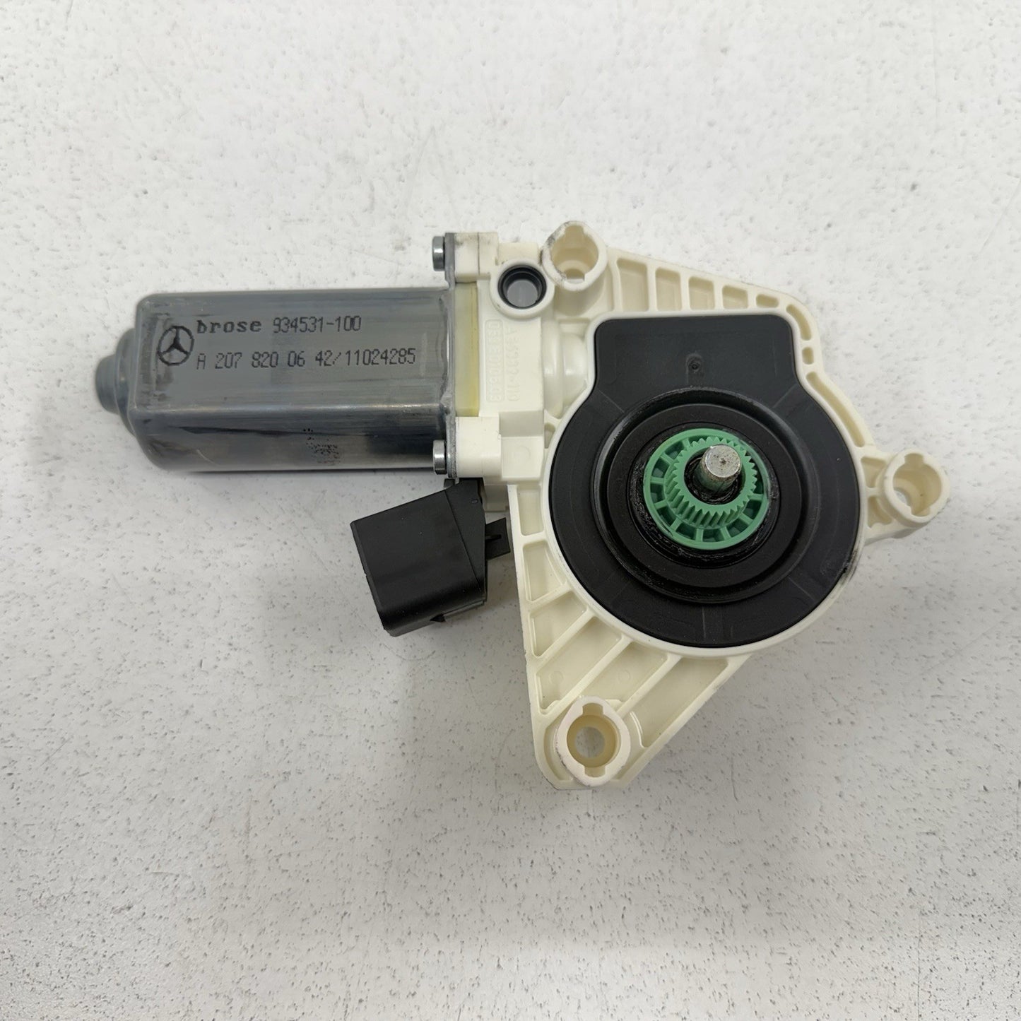 12-18 Mercedes W218 CLS550 Driver Left Front Door Window Regulator Motor OEM