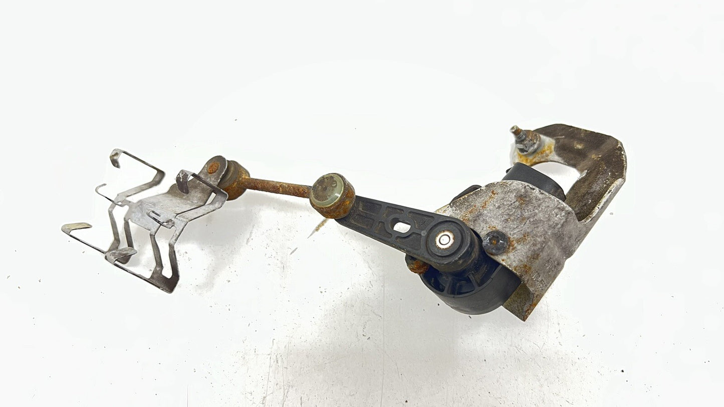 15-21 MERCEDES-BENZ C63S LEFT REAR HEADLIGHT SUSPENSION HEIGHT LEVEL SENSOR OEM