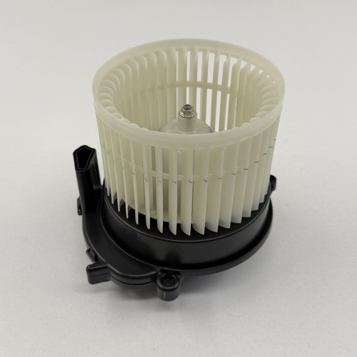 2022-2024 Rivian R1S Rear HVAC AC Temperature Fan Blower Motor PT00007880-E OEM