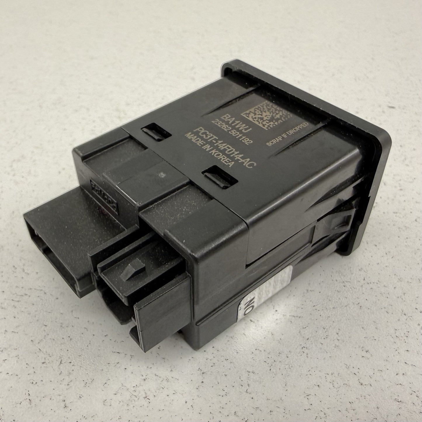 24-26 Ford Mustang Front Center Console USB Charge Port PC3T-14F014-AC OEM