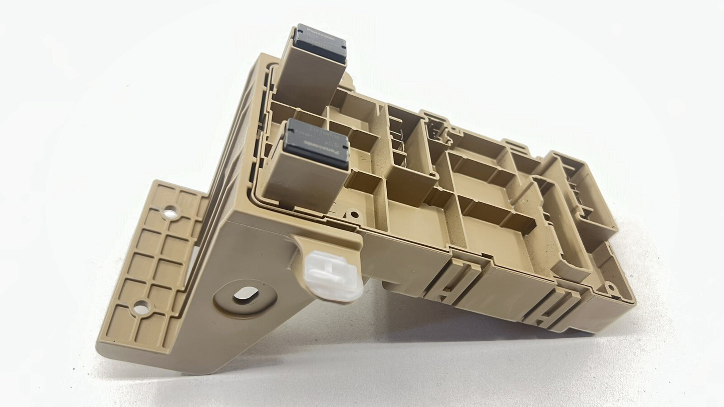 18-21 SUBARU WRX DASHBOARD CABIN FUSE RELAY JUNCTION BOX MODULE 82201VA070 OEM