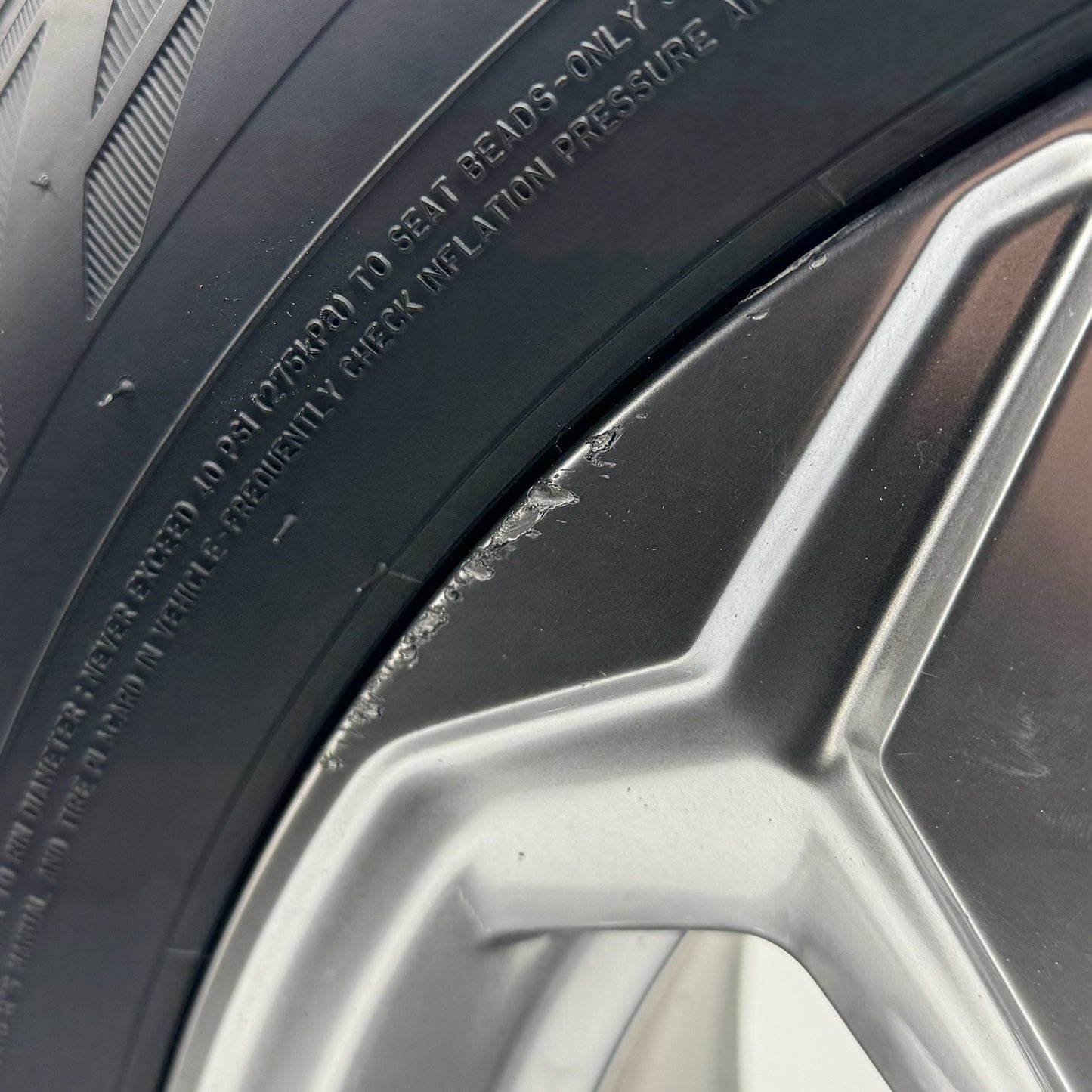 19-22 Toyota RAV4 Hybrid Wheel Rim W/ Tire 18x7 +35 Offset Factory OEM