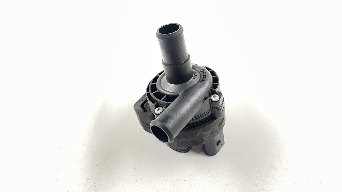 10-13 MERCEDES W212 E CLASS ENGINE COOLANT RECIRCULATING PUMP 2128350164 OEM
