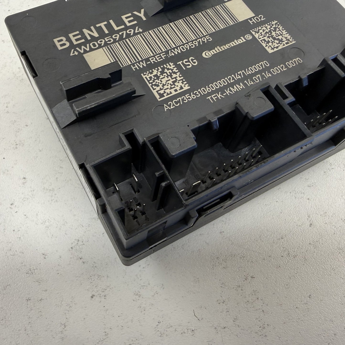 2014-2018 Bentley Flying Spur Right Rear Door Control Module 4W0959794 OEM
