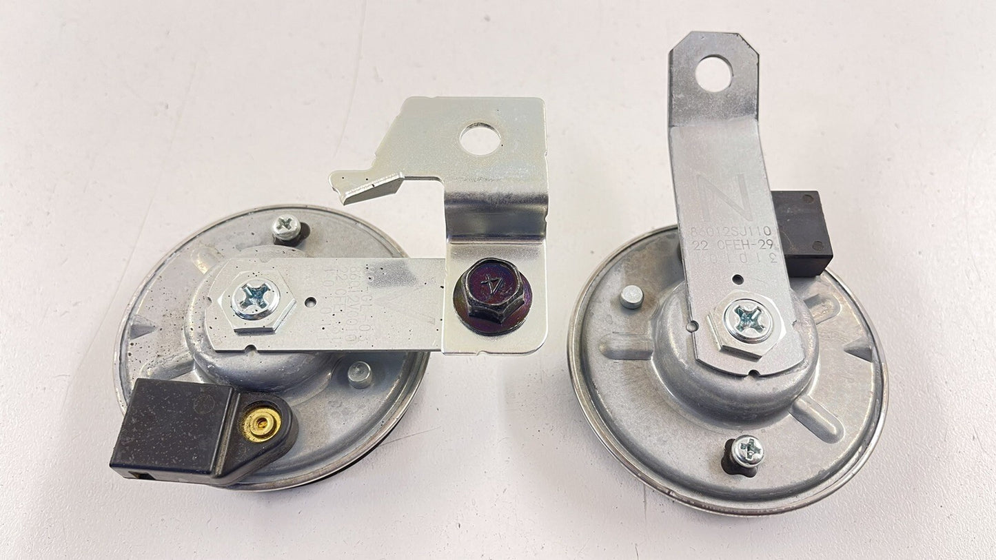 22-23 SUBARU WRX LOW HIGH NOTE PITCH TONE HORN SIREN ALARM SIGNAL PAIR OEM