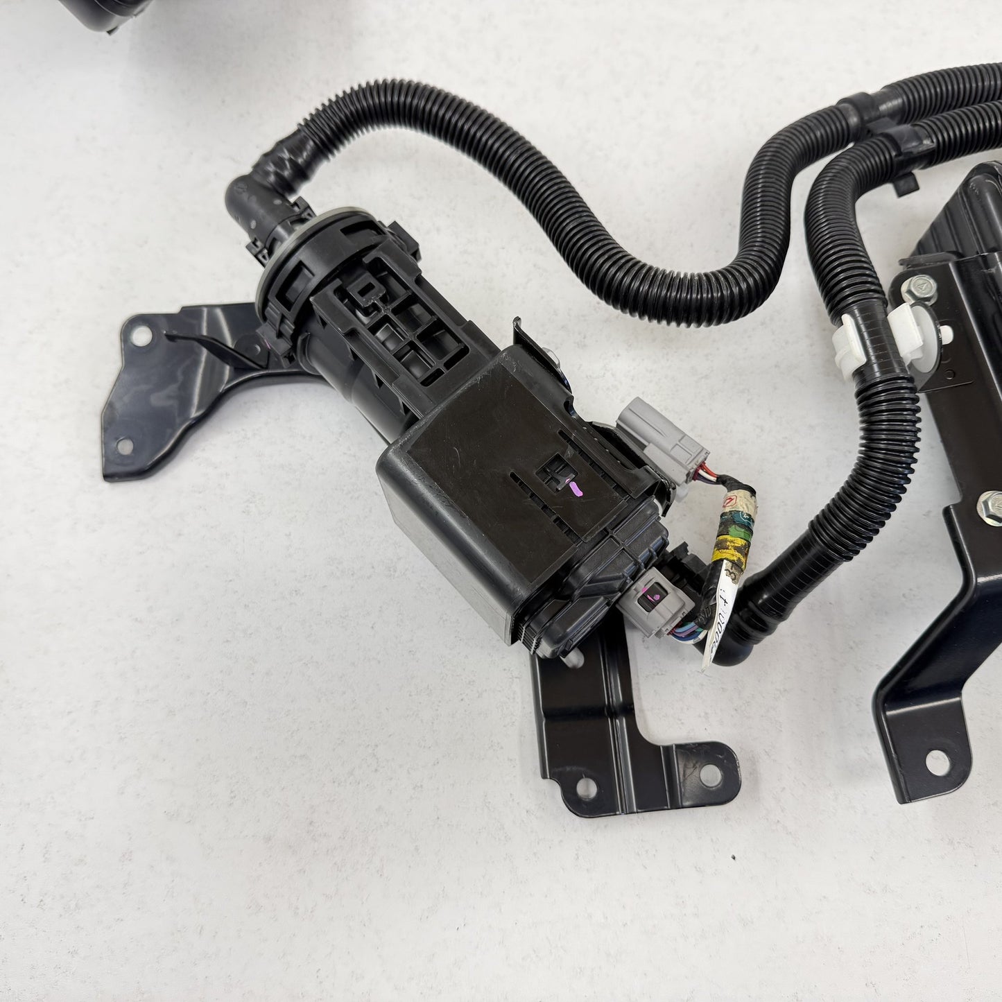 2015-2021 Subaru WRX Or STI Fuel Evap Vapor Charcoal Emission Canister OEM