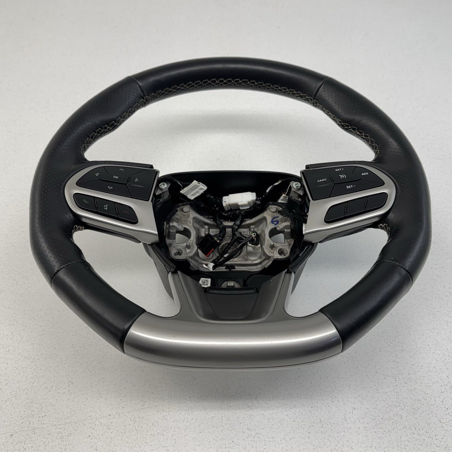 15-23 Dodge Challenger Charger Hellcat Flat Bottom Steering Wheel Leather OEM