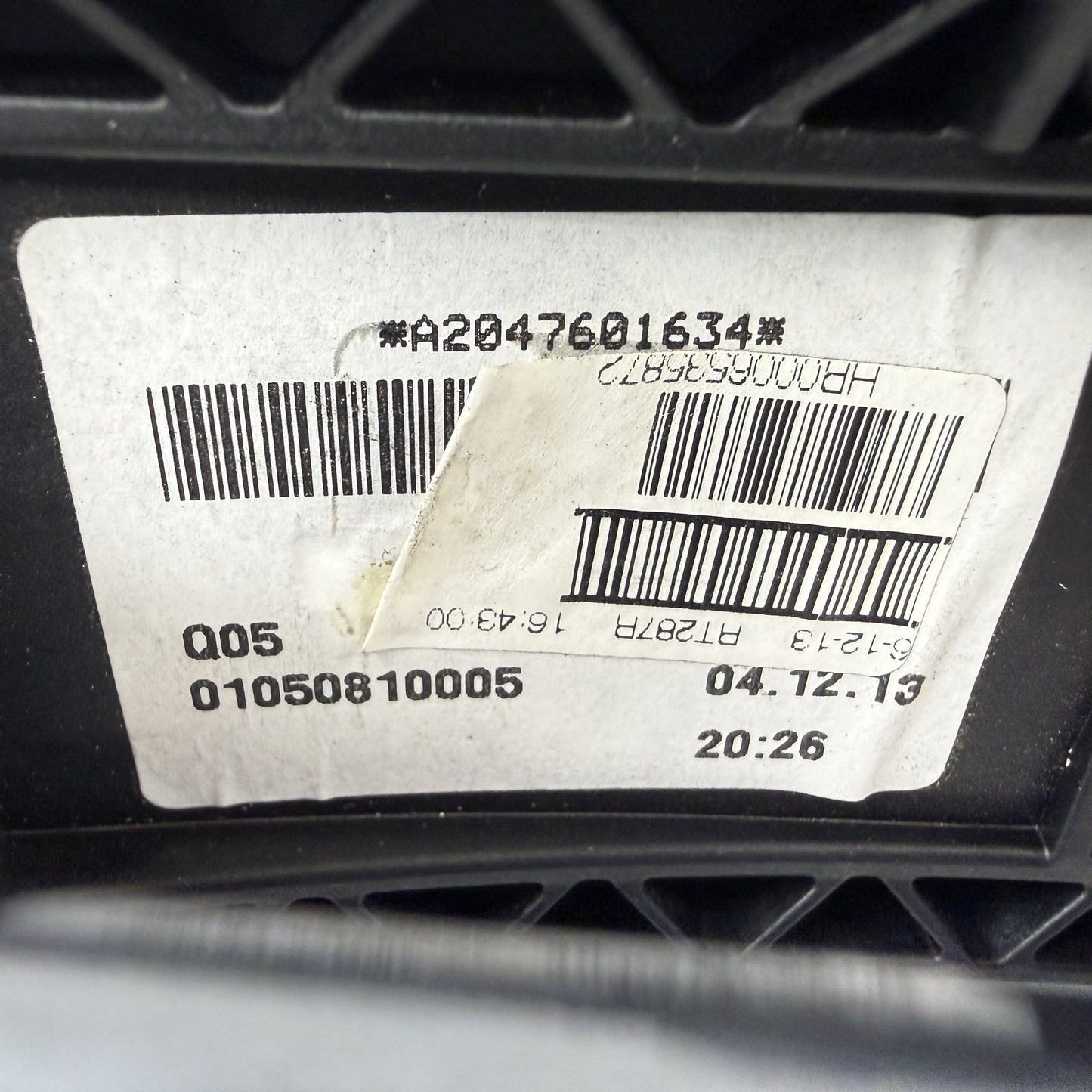 2008-2014 Mercedes-Benz C250 W204 Passenger Right Rear Exterior Door Handle OEM