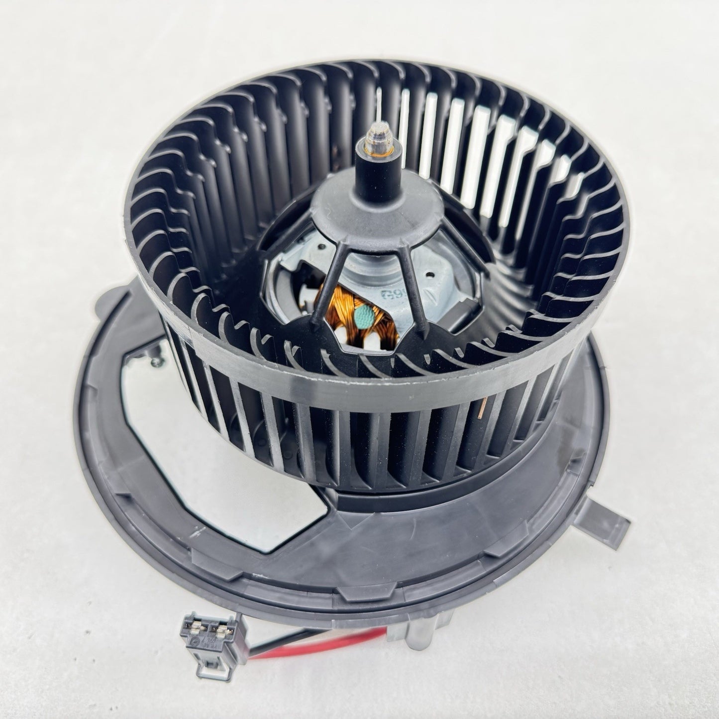 22-25 VOLKSWAGEN GOLF R MK8 HVAC AC AIR HEATER BLOWER FAN MOTOR 5WB819021A OEM