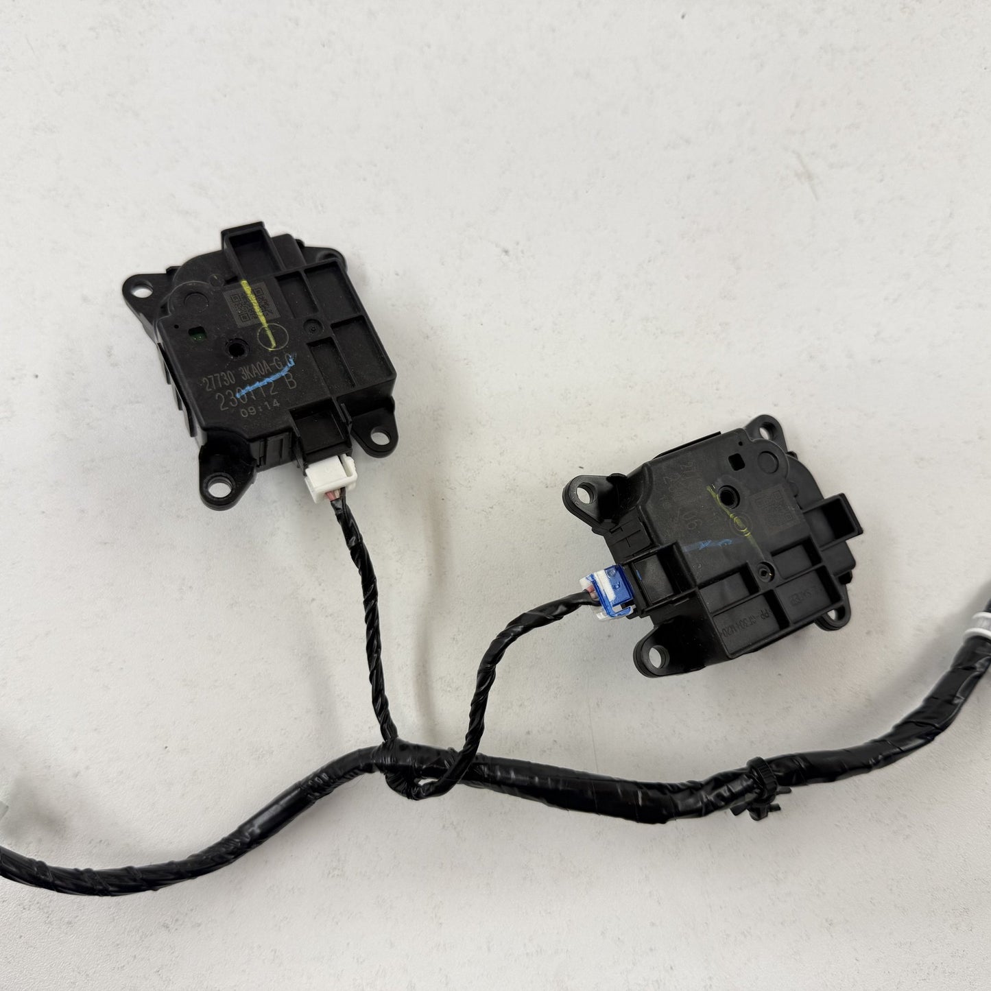 2022-2024 Rivian R1S HVAC AC Flap Air Door Actuator Servo Motor Set OEM