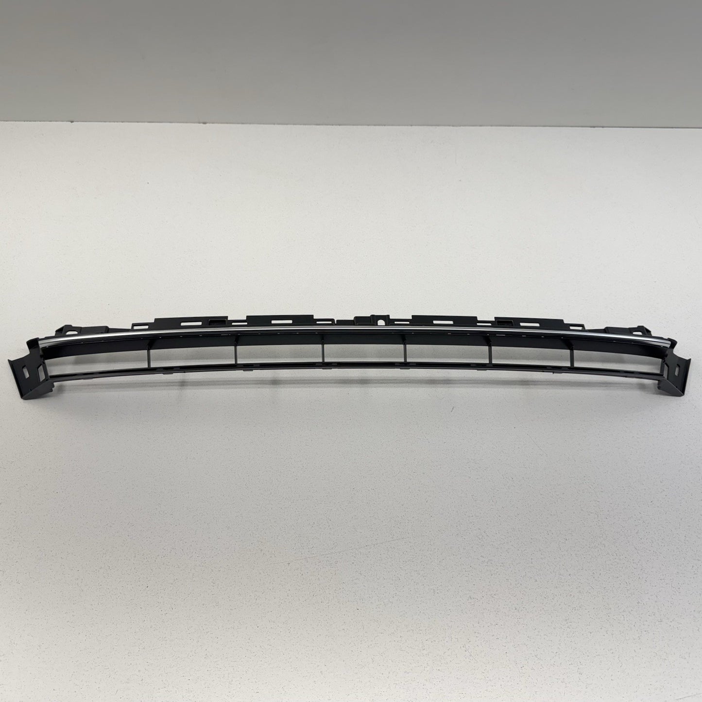18-19 Audi S5 Front Bumper Lower Center Grille Grill 8W6807683A OEM