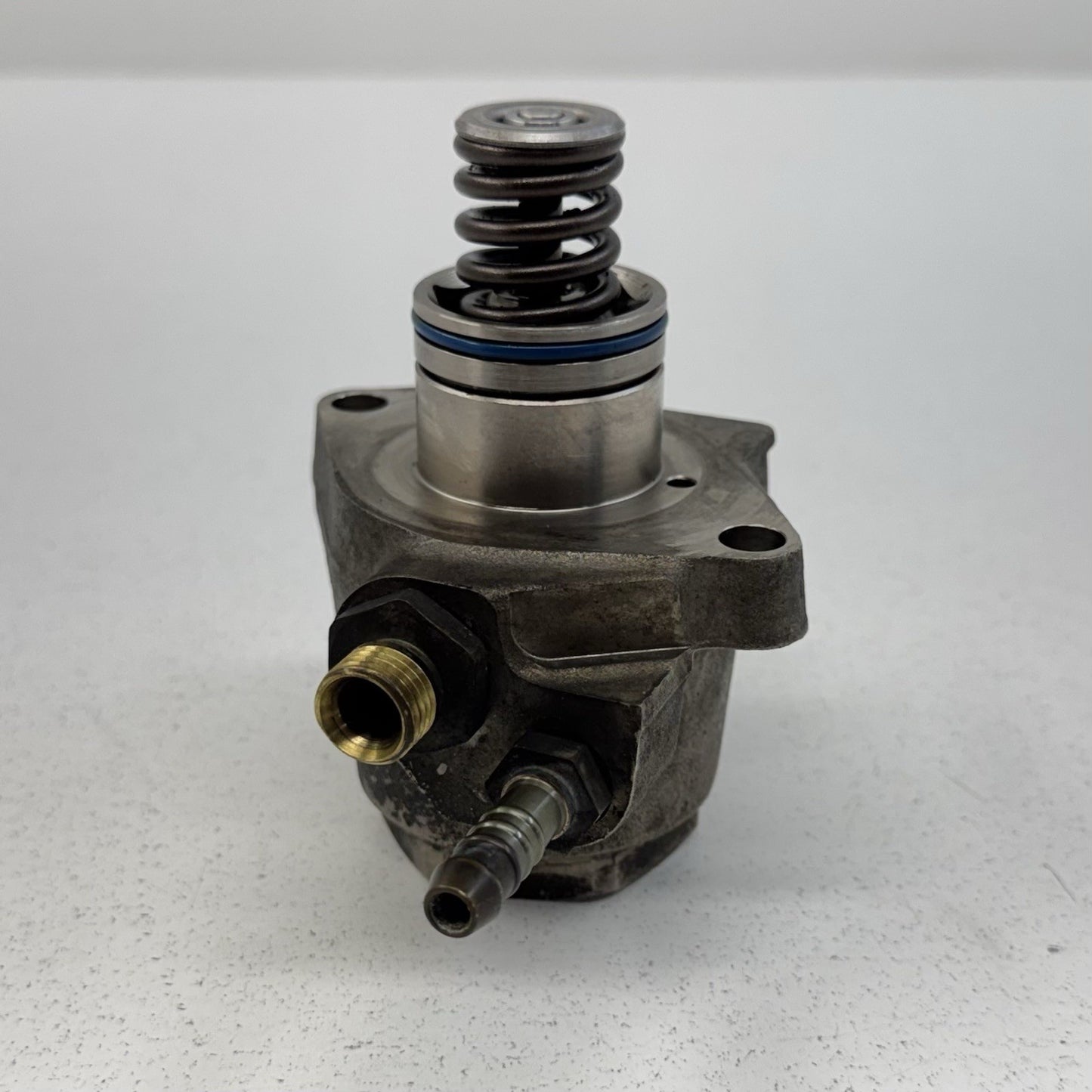 Audi R8 Lamborghini Huracan 5.2L V10 High Pressure Fuel Pump HPFP Pair OEM