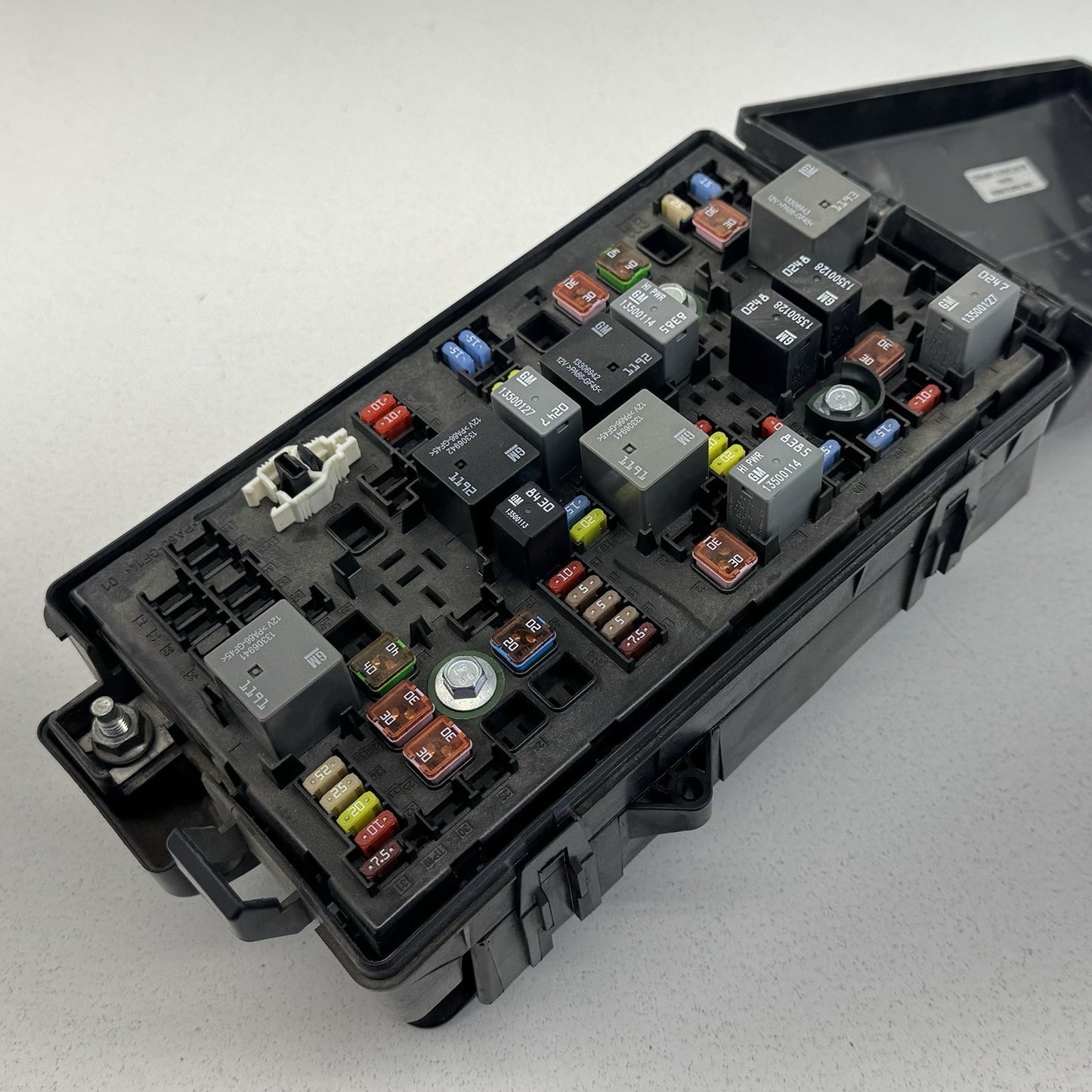 12-15 Chevrolet Camaro SS Engine Bay Fuse Relay Junction Box 22760635 OEM