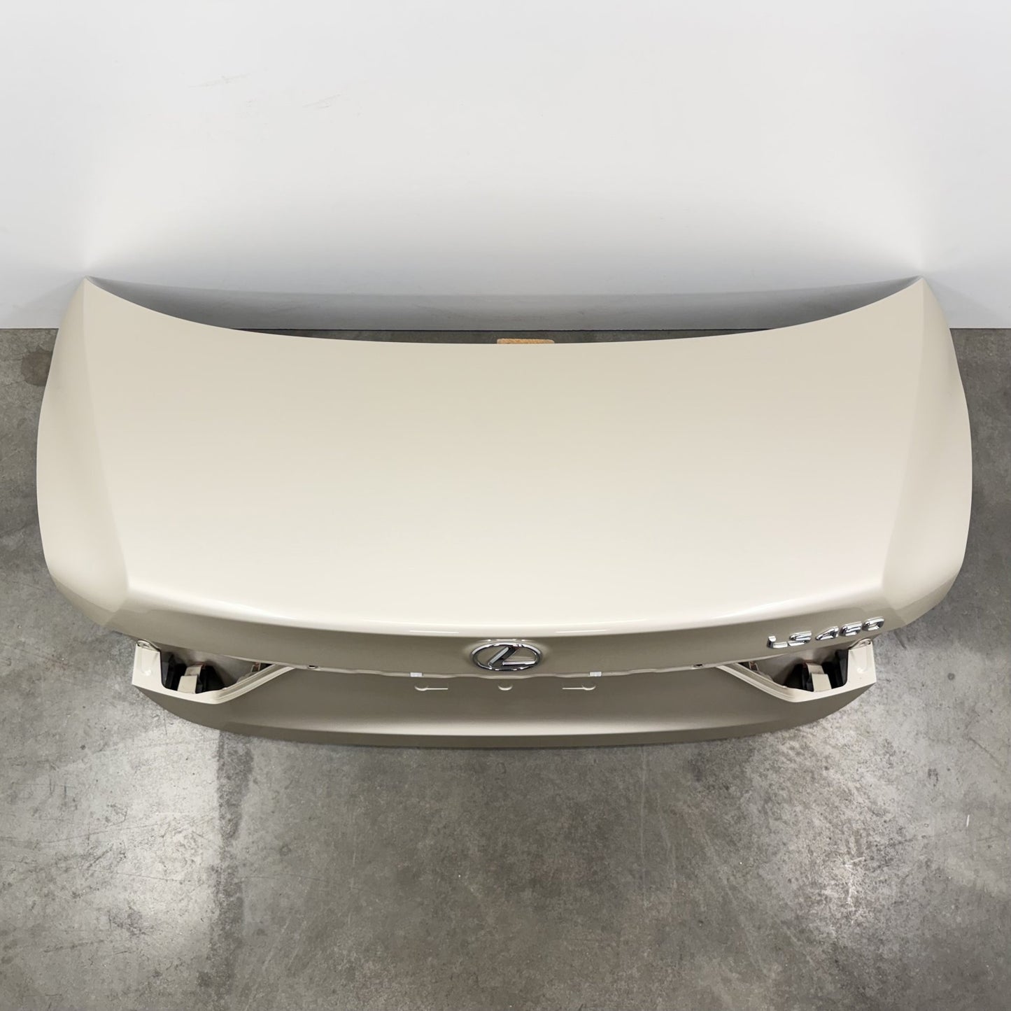 2013-2017 Lexus LS460 Rear Trunk Lid Shell Satin Cashmere Metallic OEM