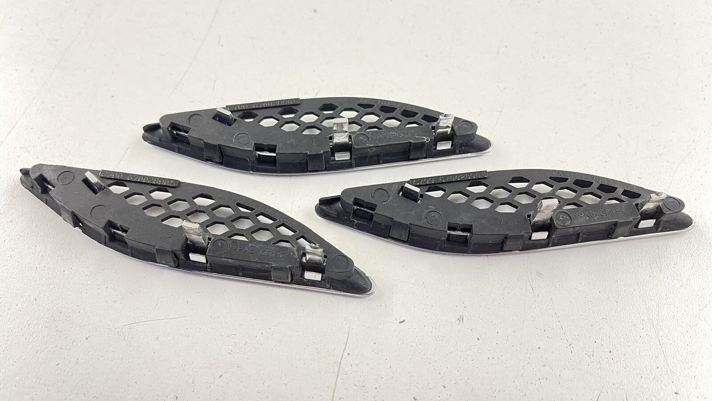14-22 MASERATI GHIBLI RIGHT FRONT FENDER AIR VENT GRILLE COVER TRIM SET OF 3 OEM