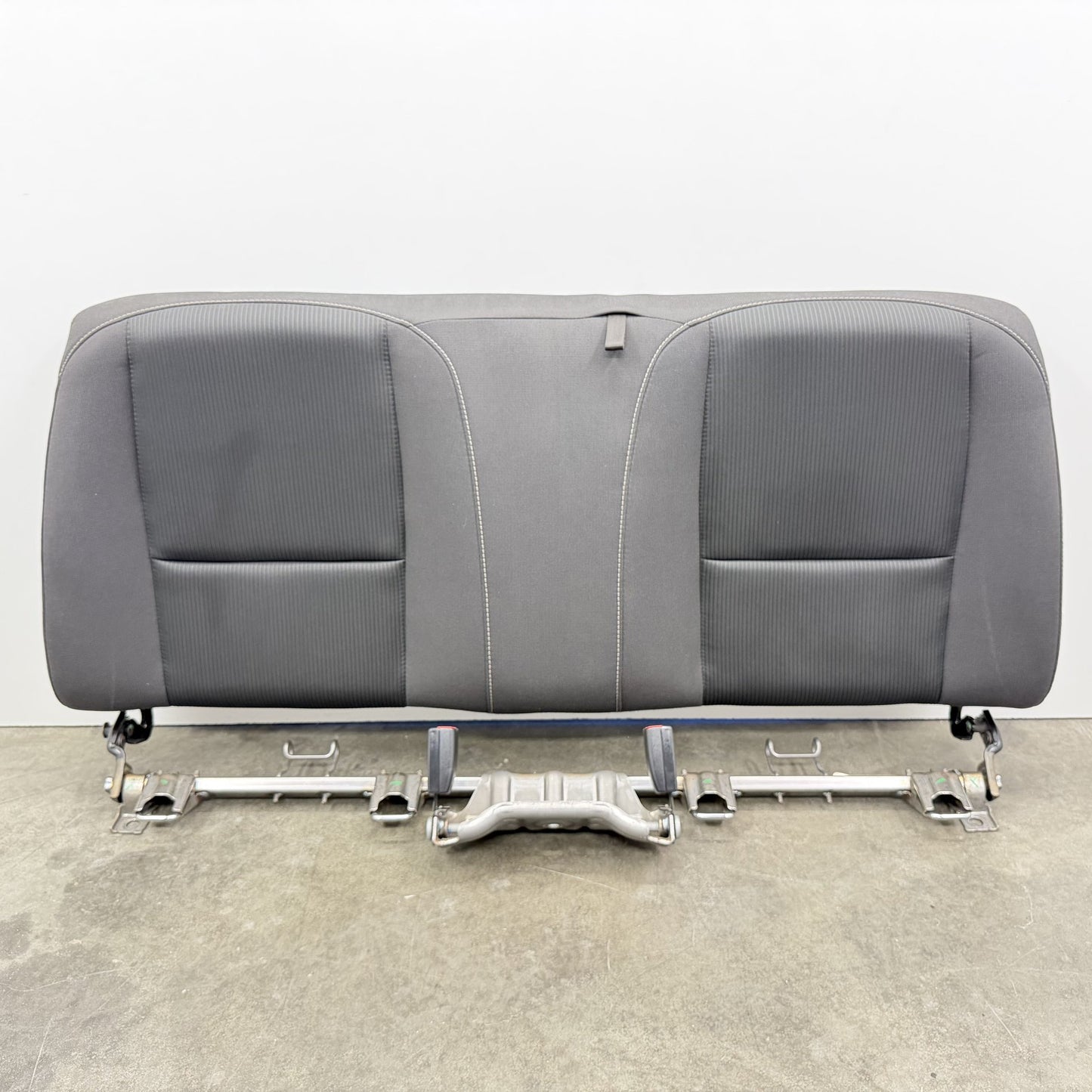 2010-2015 Chevrolet Camaro SS Coupe Black Cloth Seat Set Front &amp; Rear OEM *NOTE*
