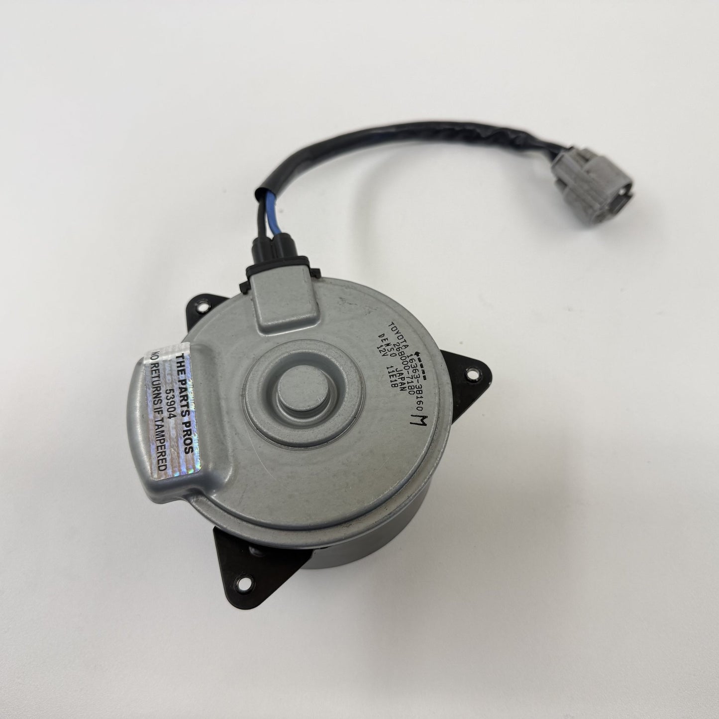 2022-2025 Lexus IS500 Radiator Cooling Fan Motor 16363-38160 OEM