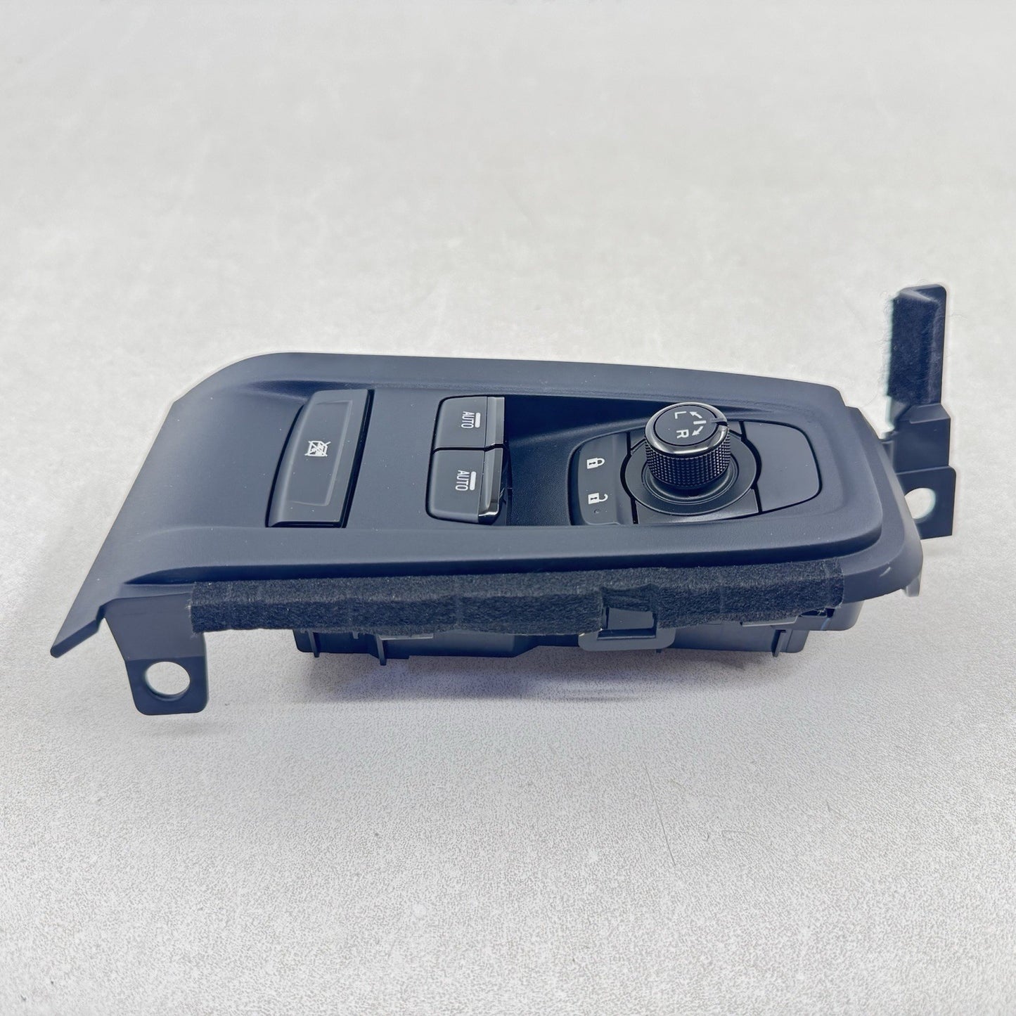 22-25 TOYOTA GR86 DRIVER LEFT MASTER WINDOW SWITCH 83071CC050 OEM
