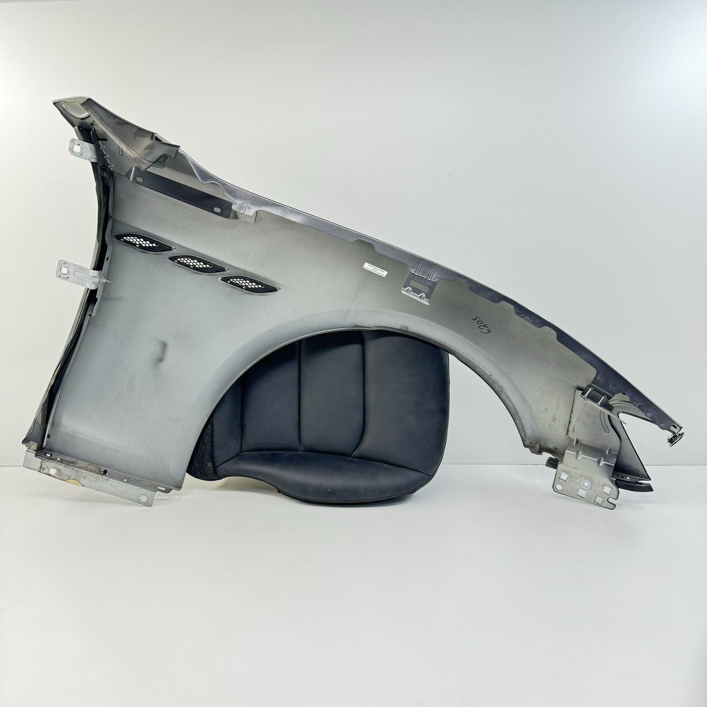 14-24 Maserati Ghibli Driver Left Front Fender Panel W/ Vents Grigio Maratea OEM