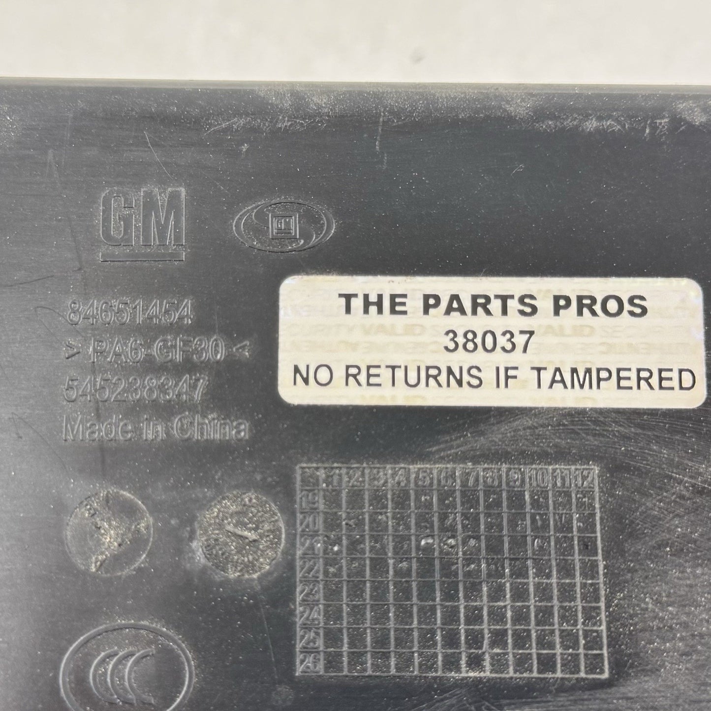 22-24 CADILLAC CT4 V BLACKWING CENTER CONSOLE ARMREST ARM REST STORAGE TRAY OEM