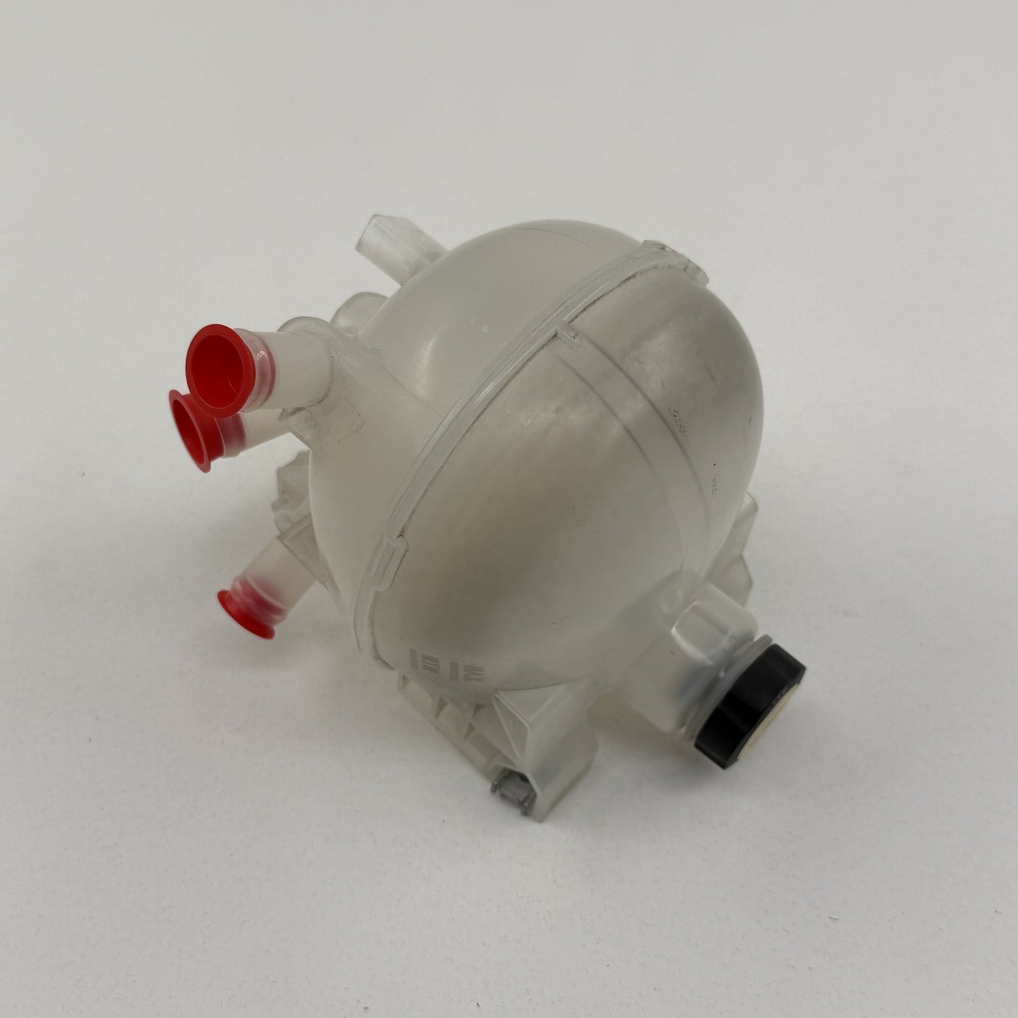 2022-2024 Rivian R1S R1T Coolant Reservoir Overflow Expansion Tank Bottle OEM