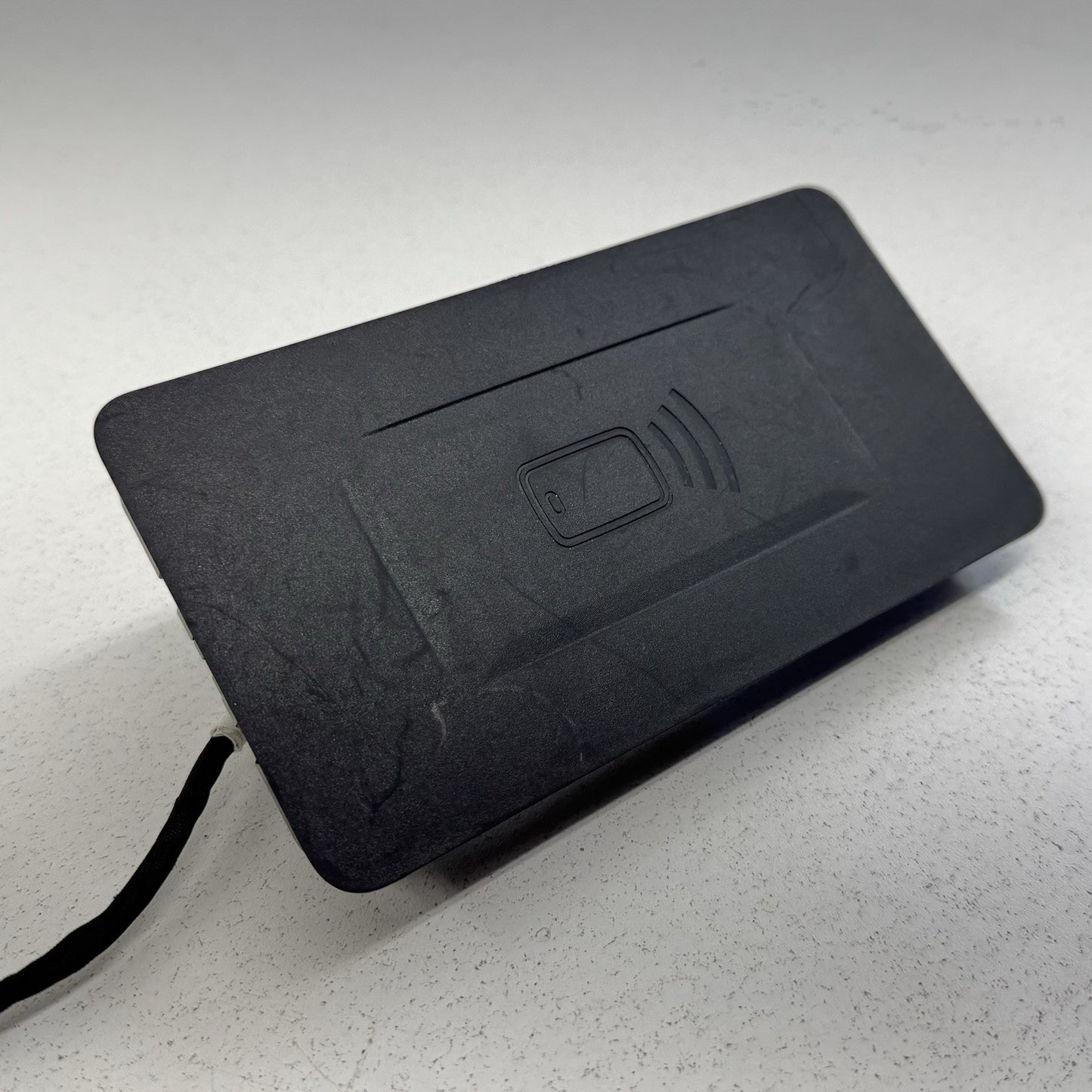 18-24 BMW G01 G02 X3 X4 Center Console Wireless Charger Phone Charging Pad OEM