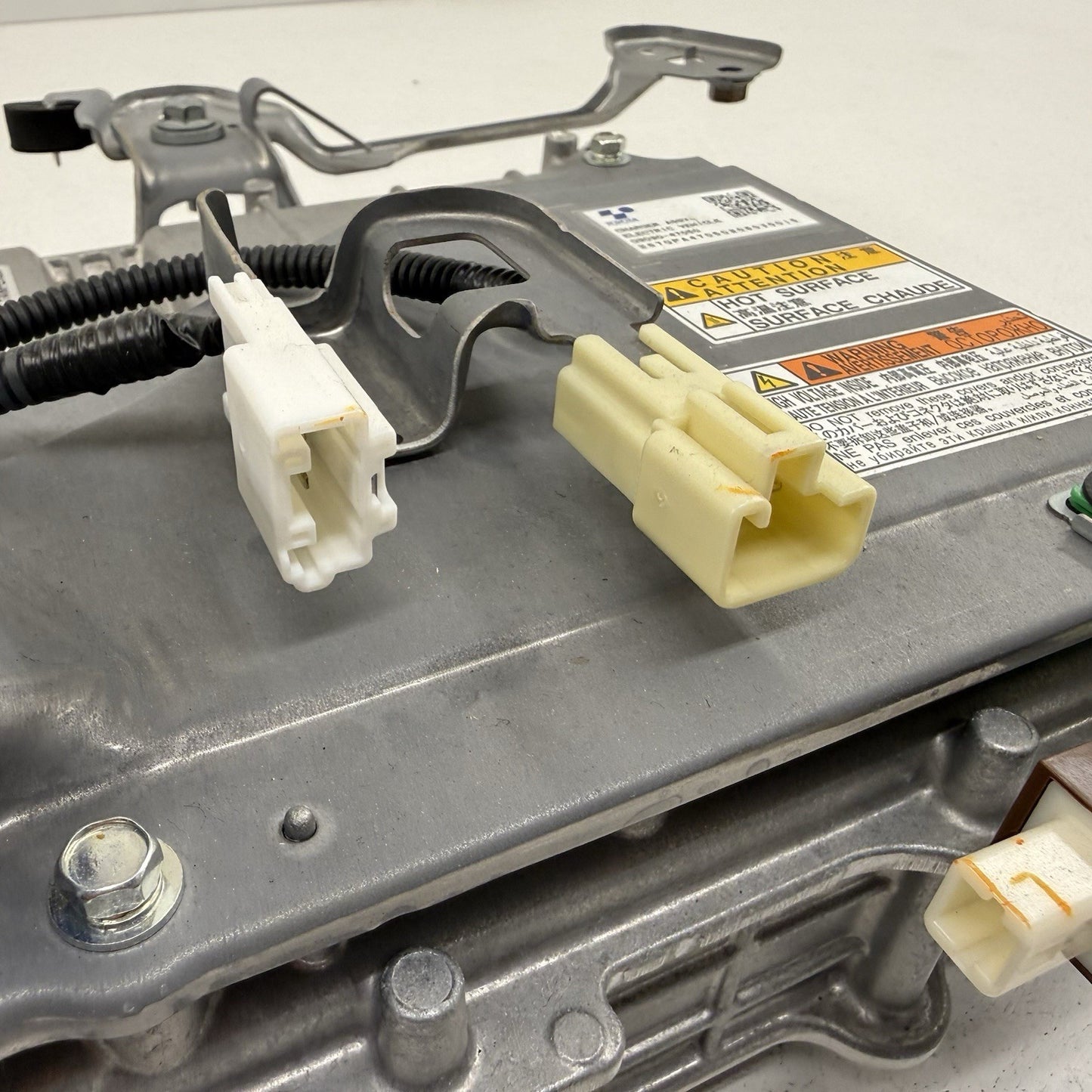 2020 Toyota Prius Prime High Voltage Battery Charger Module Unit G9090-47050 OEM