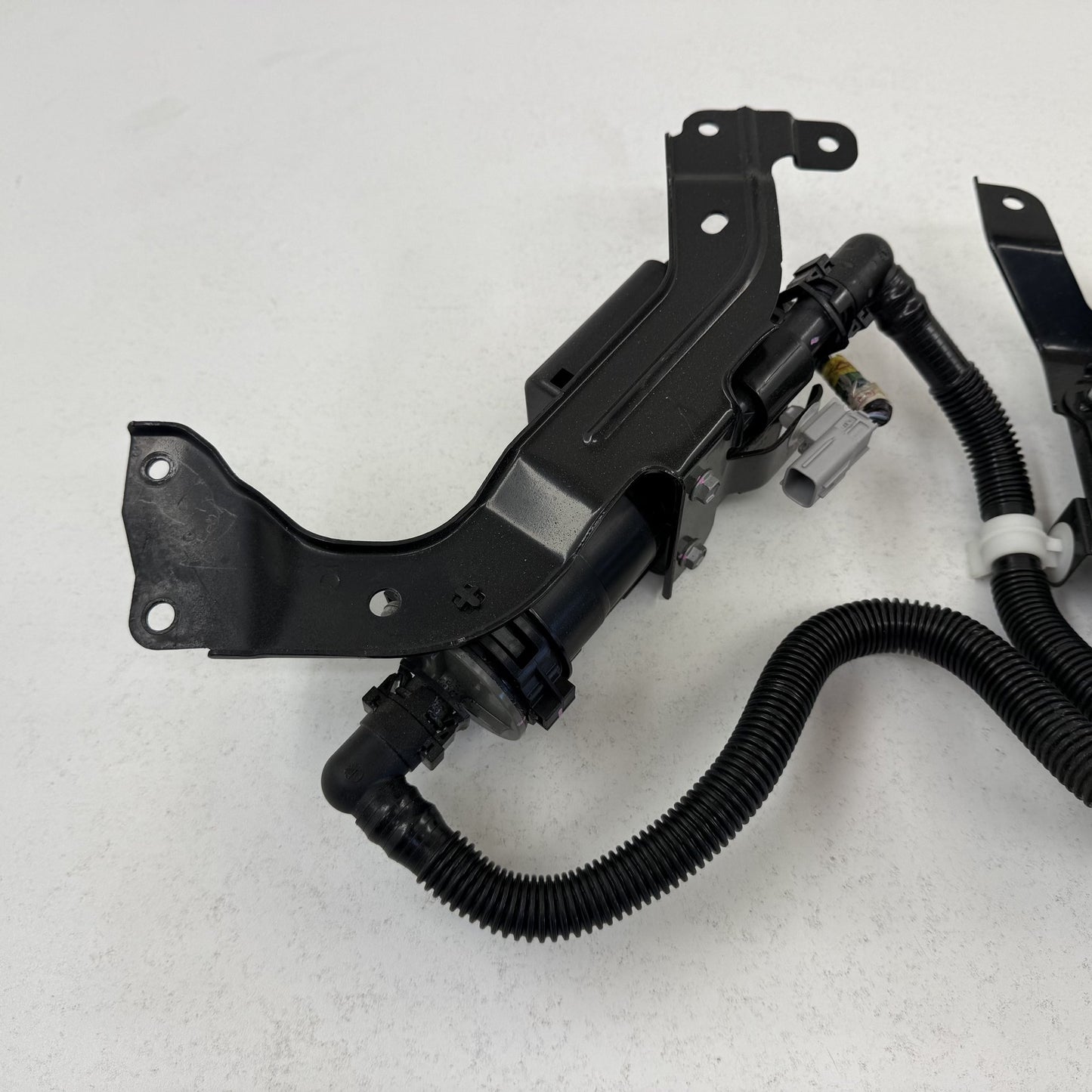 2015-2021 Subaru WRX Or STI Fuel Evap Vapor Charcoal Emission Canister OEM