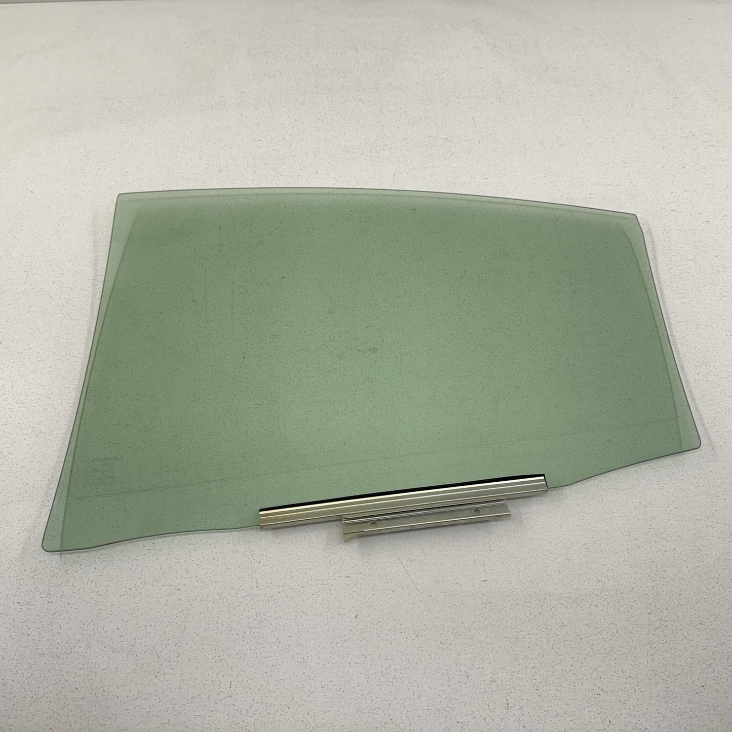 21-26 Lexus IS300 IS350 IS500 Passenger Right Rear Door Glass Window OEM