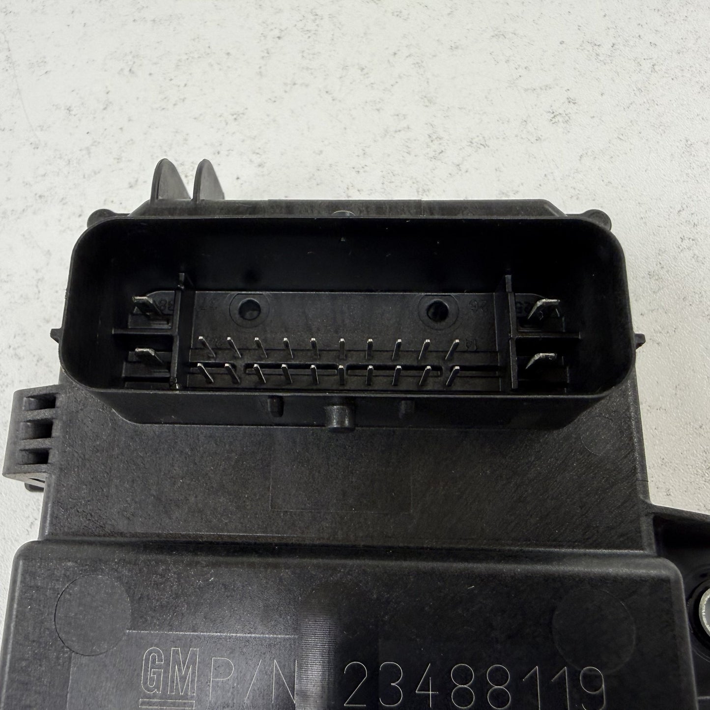 2013-2015 Chevrolet Camaro SS ZL1 Fuel Pump Control Module 23488119 OEM
