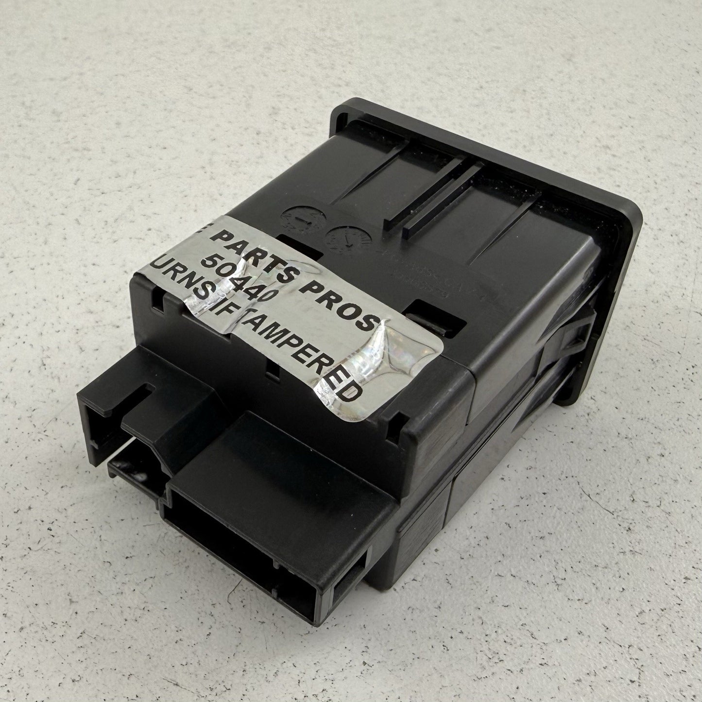 24-26 Ford Mustang Front Center Console USB Charge Port PC3T-14F014-AC OEM