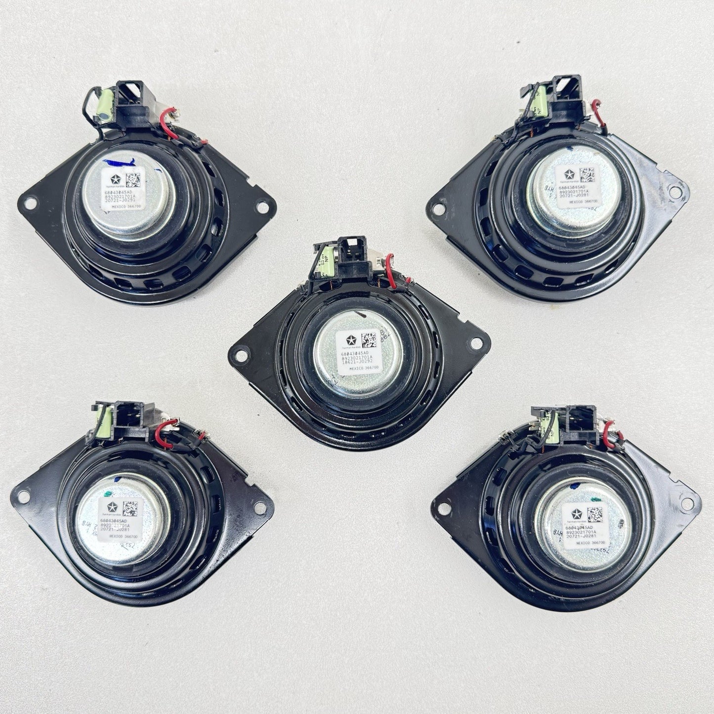 15-23 DODGE CHALLENGER LEFT AND RIGHT DOOR SPEAKER WITH PILLAR SPEAKERS SET OEM