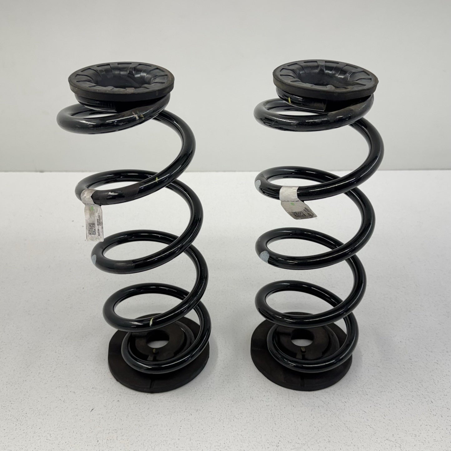 22-26 Hyundai Elantra N Rear Suspension Coil Spring Pair 55330-IB100 Factory OEM