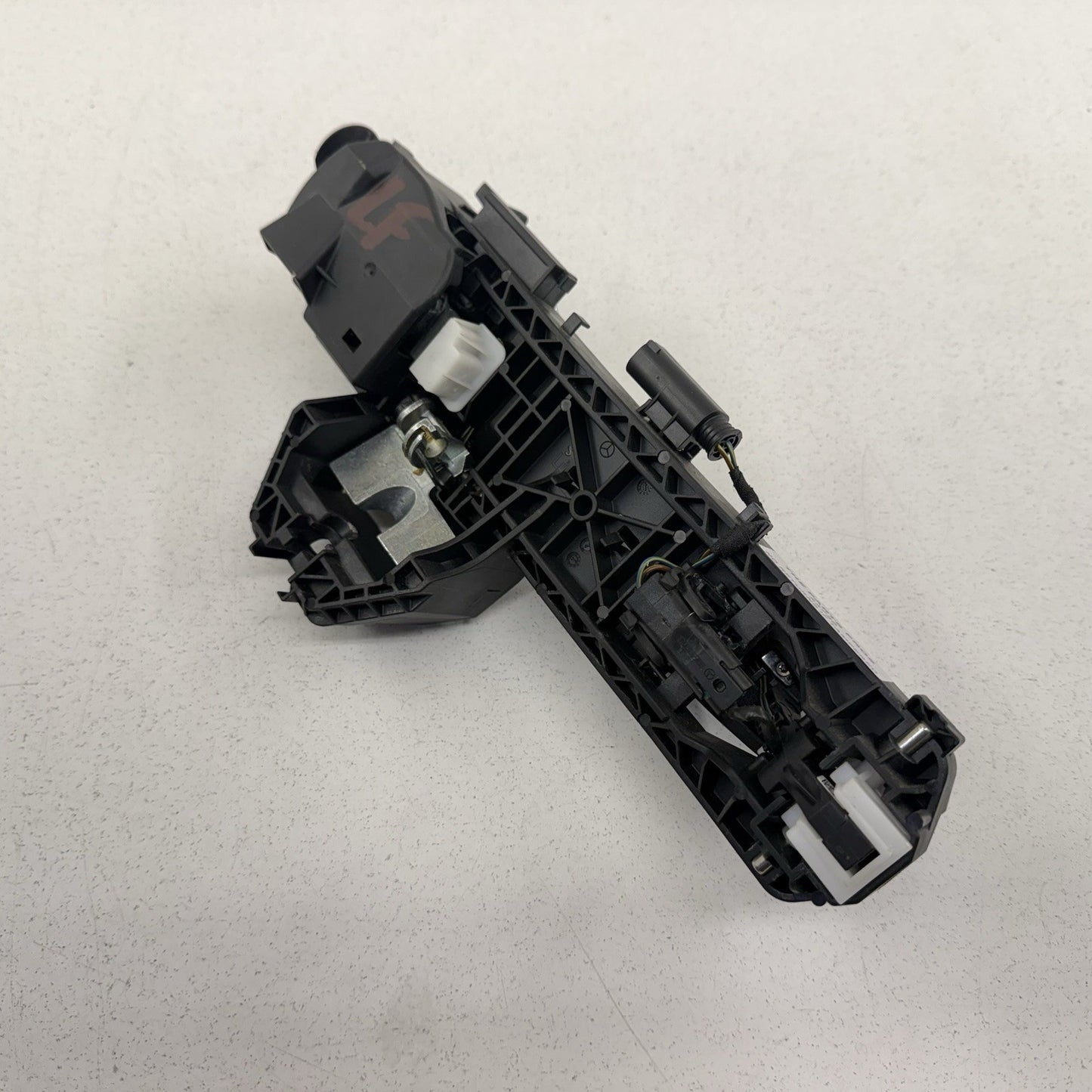 12-18 Mercedes W218 CLS550 Driver Left Front Exterior Door Handle Black OEM