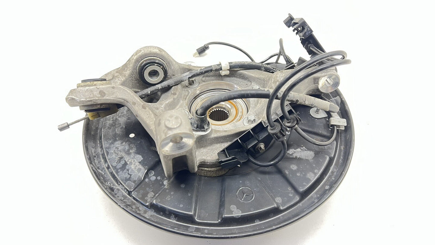 12-18 MERCEDES BENZ CLS550 W218 DRIVER LEFT REAR SPINDLE KNUCKLE HUB BEARING OEM