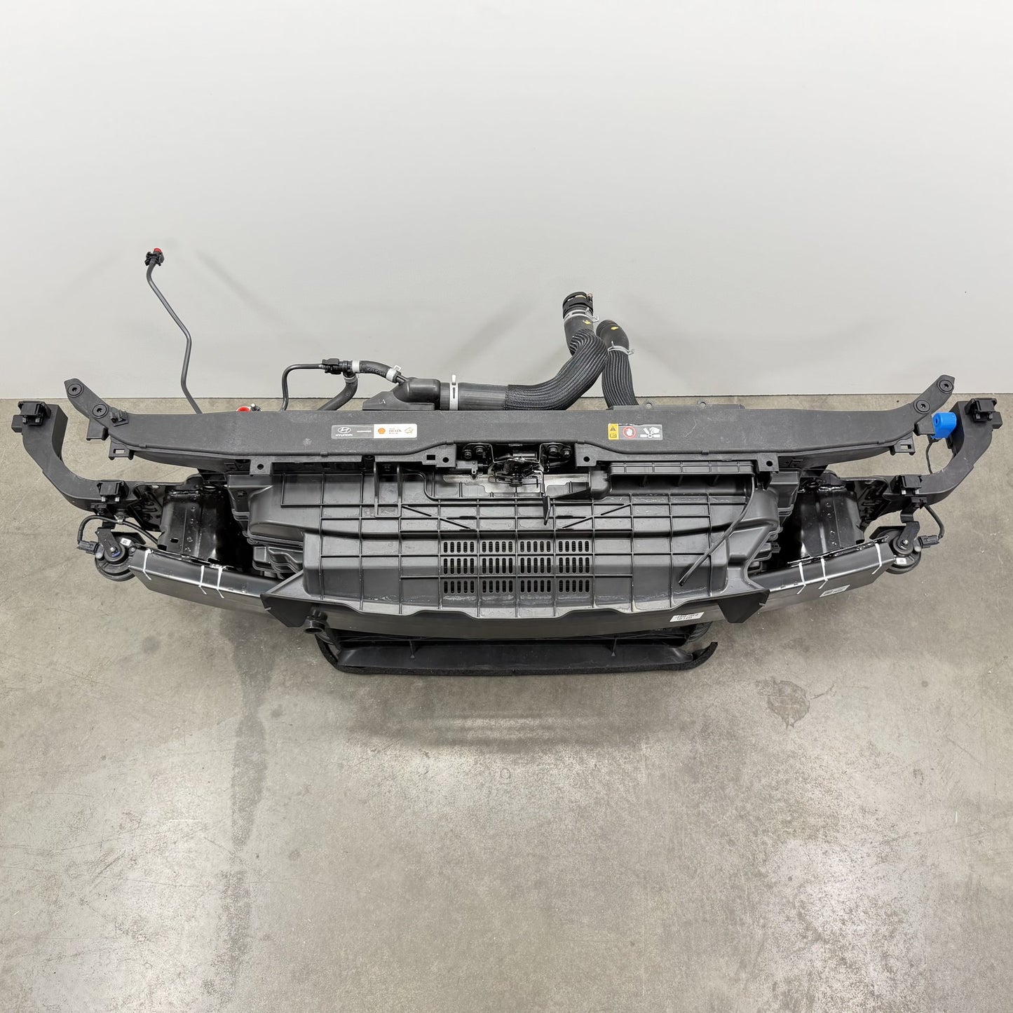 22-23 Hyundai Elantra N Radiator Support W/ Radiator Condenser Fan Assembly OEM