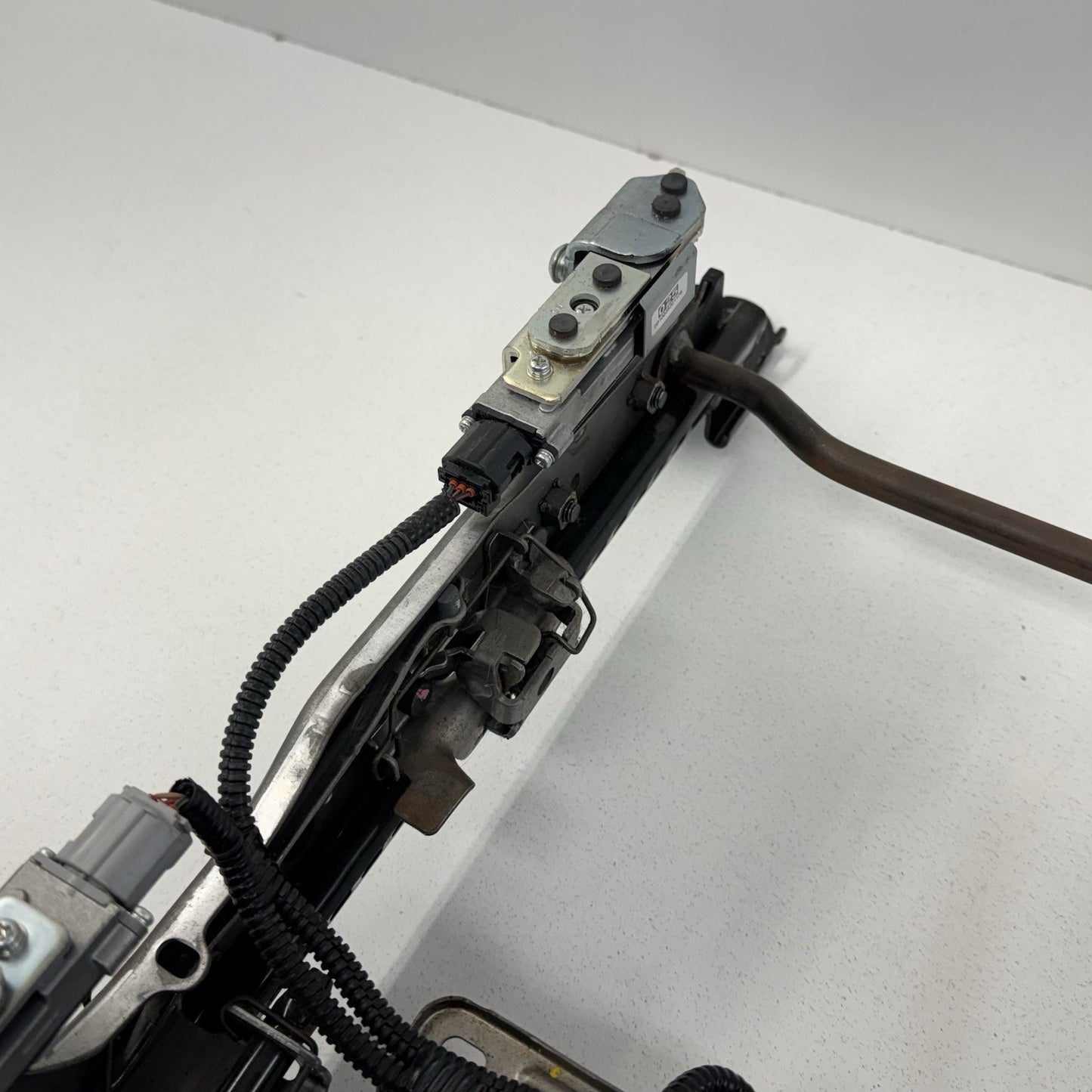 16-23 Toyota Tacoma Passenger Right Front Lower Seat Track Rail Frame OEM